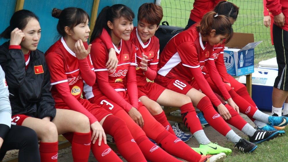 Đội tuyển nữ Việt Nam hội quân chiều 3/1