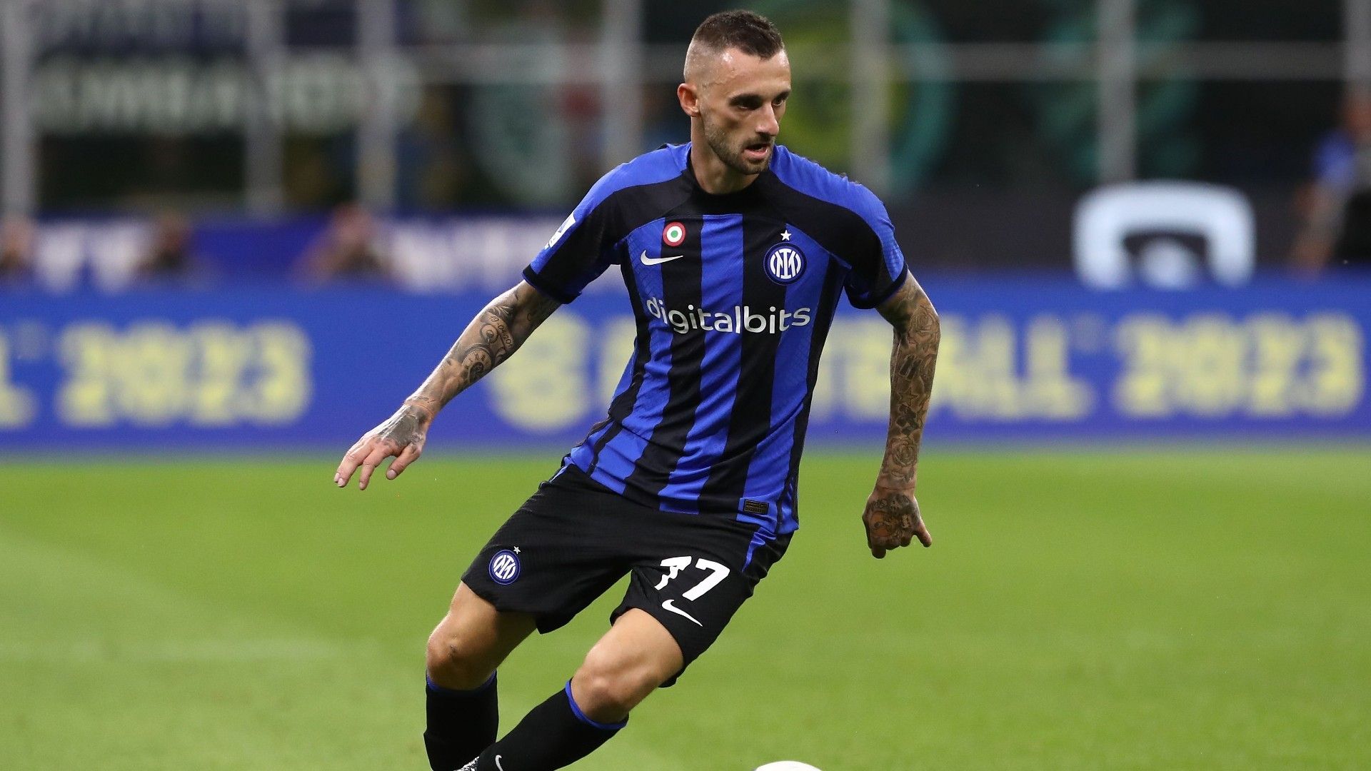 Brozovic Inter 2022-23