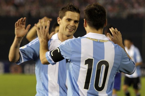 Fernando Gago Lionel Messi Seleccion Argentina