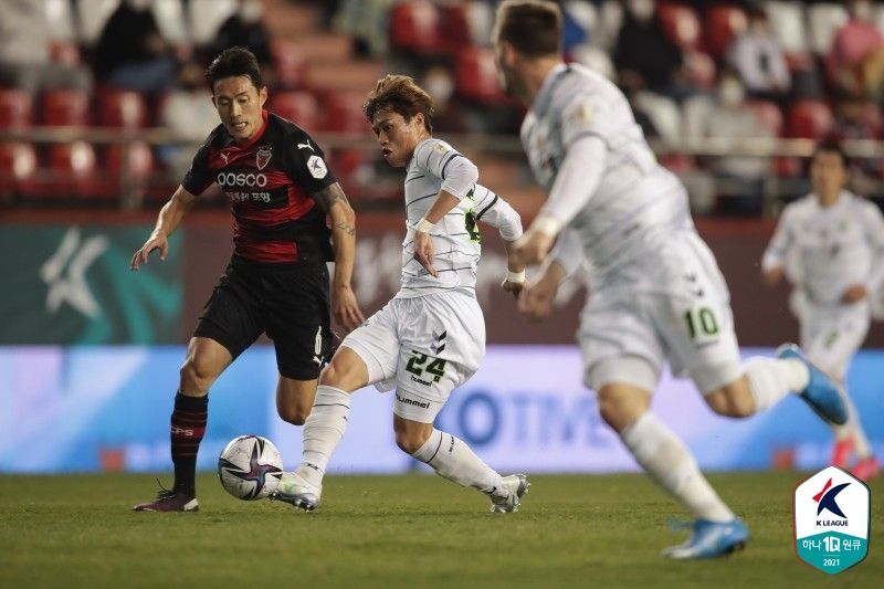 전북 김승대 포항 신진호