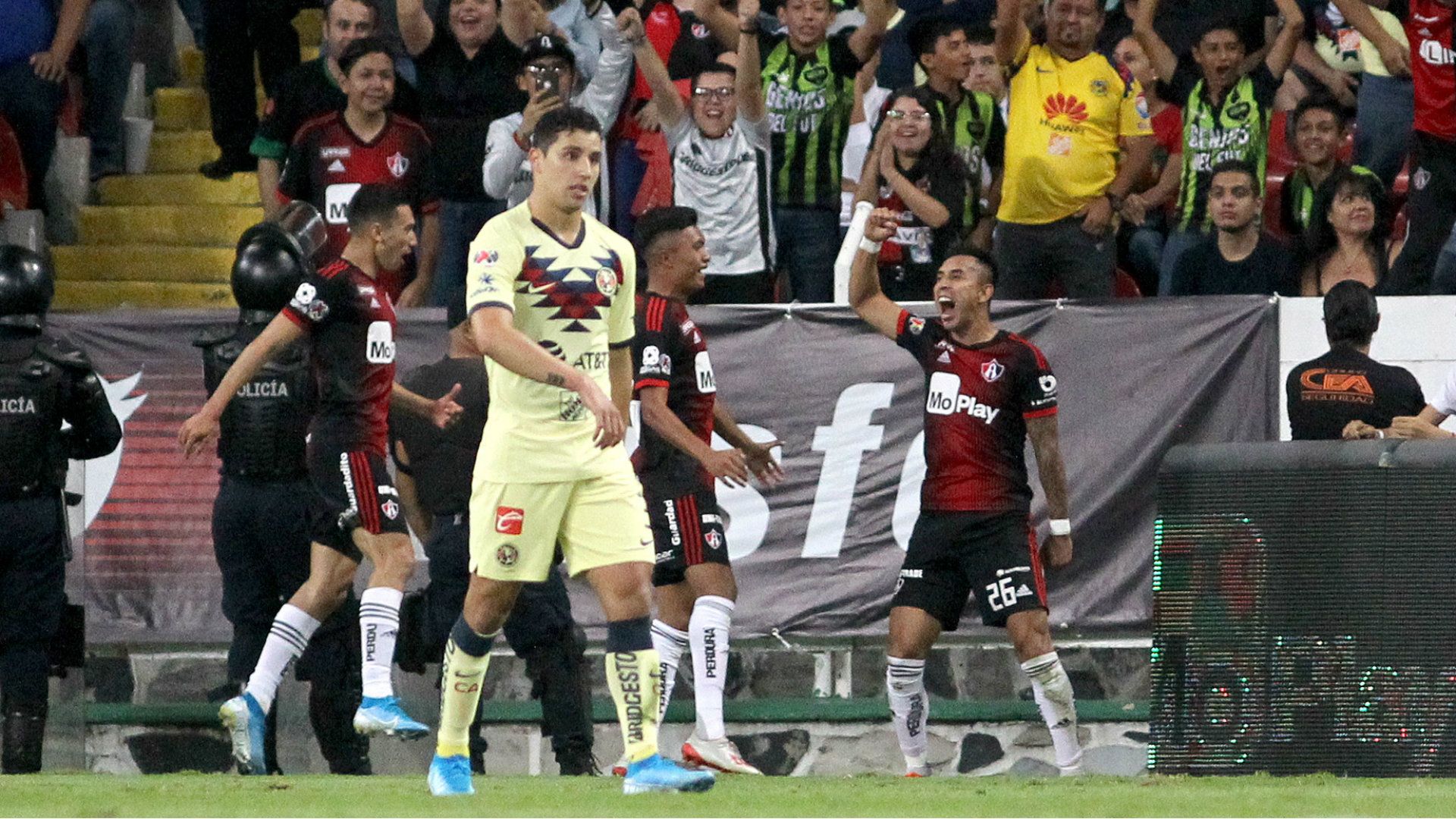 Jesús Isijara Atlas 300819