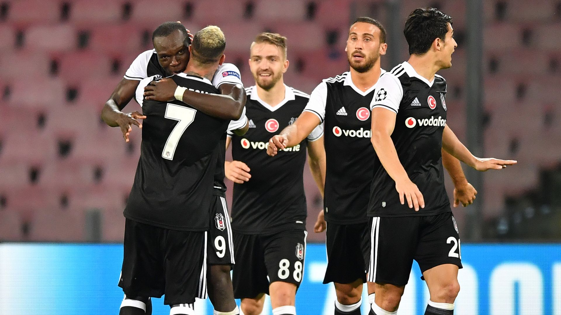  Napoli vs Besiktas