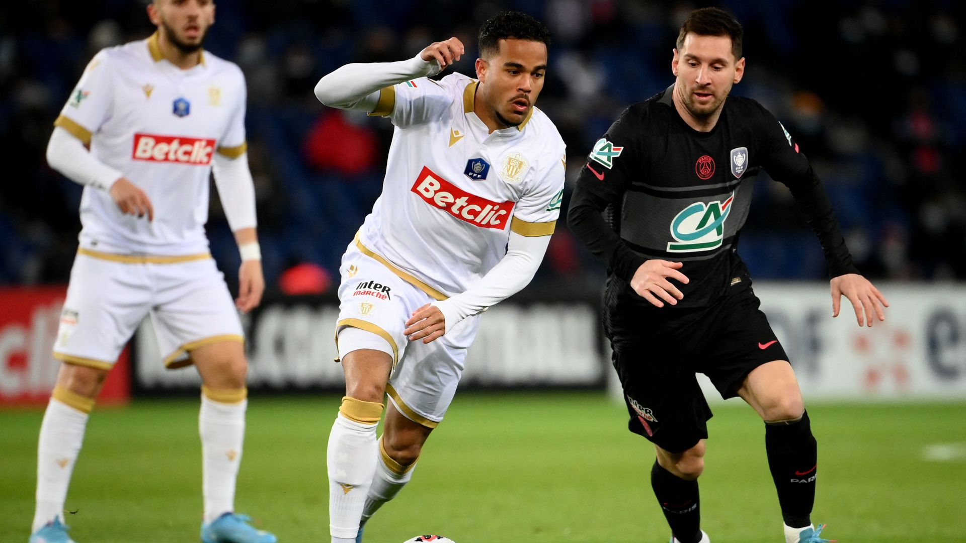 Justin Kluivert Lionel Messi PSG Nice Coupe de France