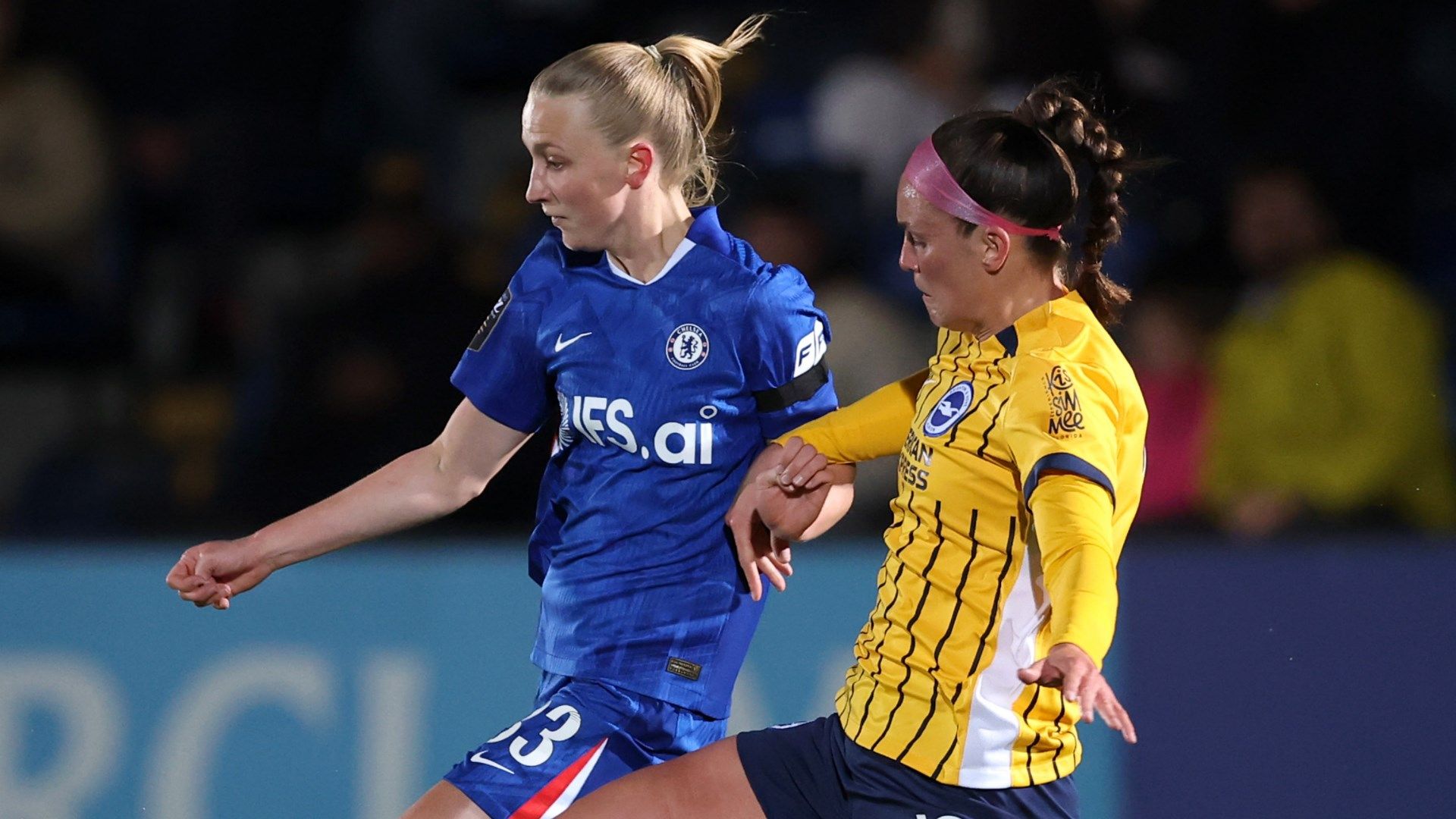 Aggie Beever-Jones Caitlyn Hayes Chelsea Brighton Women 2025-26
