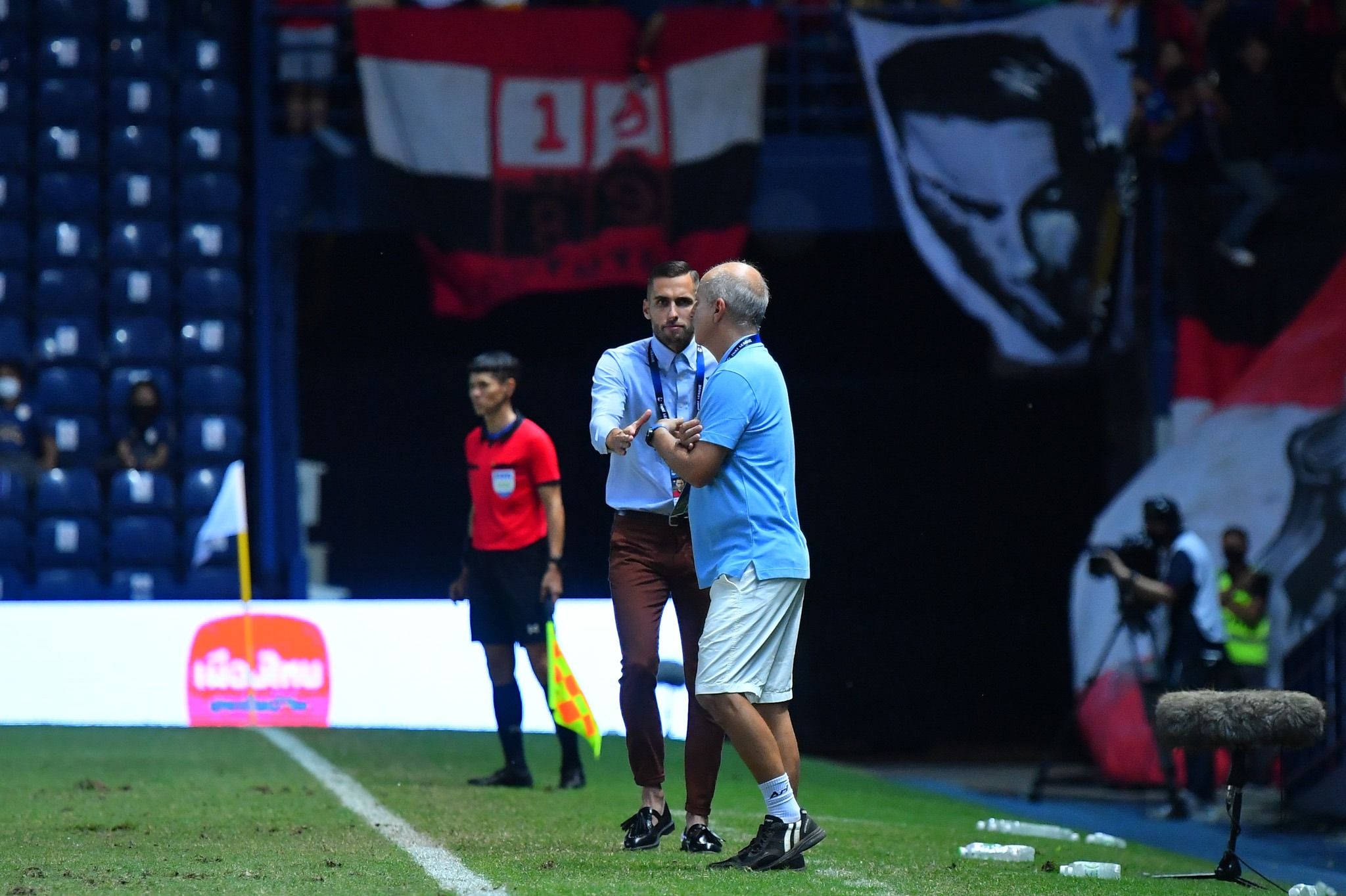 มาริโอ ยูรอฟสกี้ - อเล็กซานเดร์ กามา