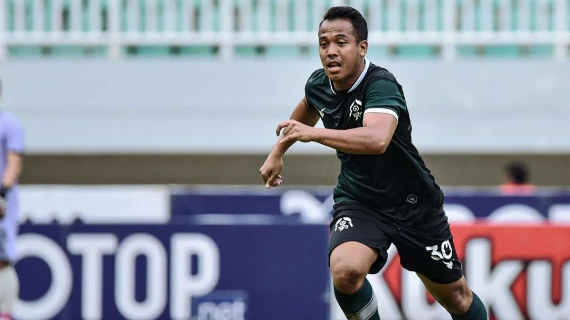 Guntur Triaji - Persikabo 1973