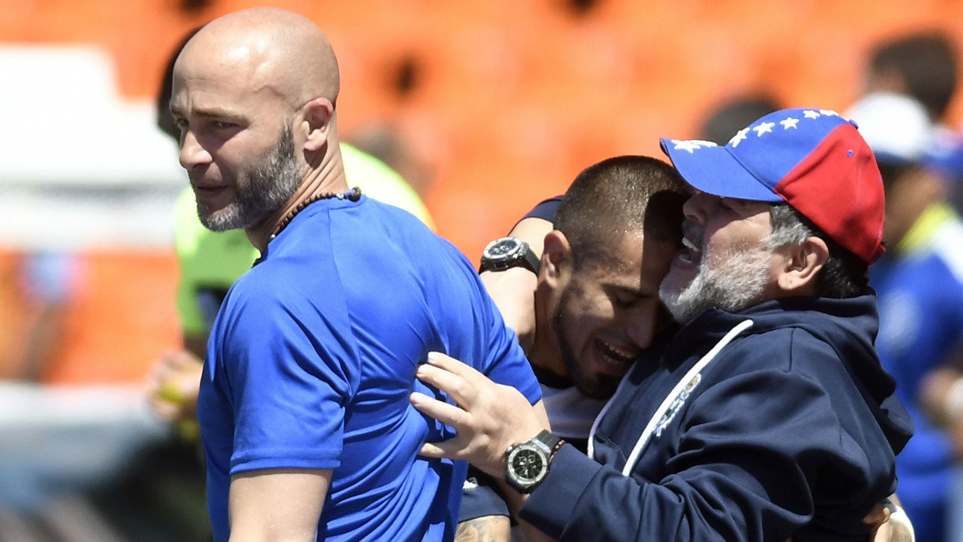 Diego Maradona Victor Ayala Godoy Cruz Gimnasia Superliga 05102019