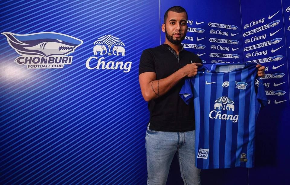 มาร์เคลย์ ซานโตส