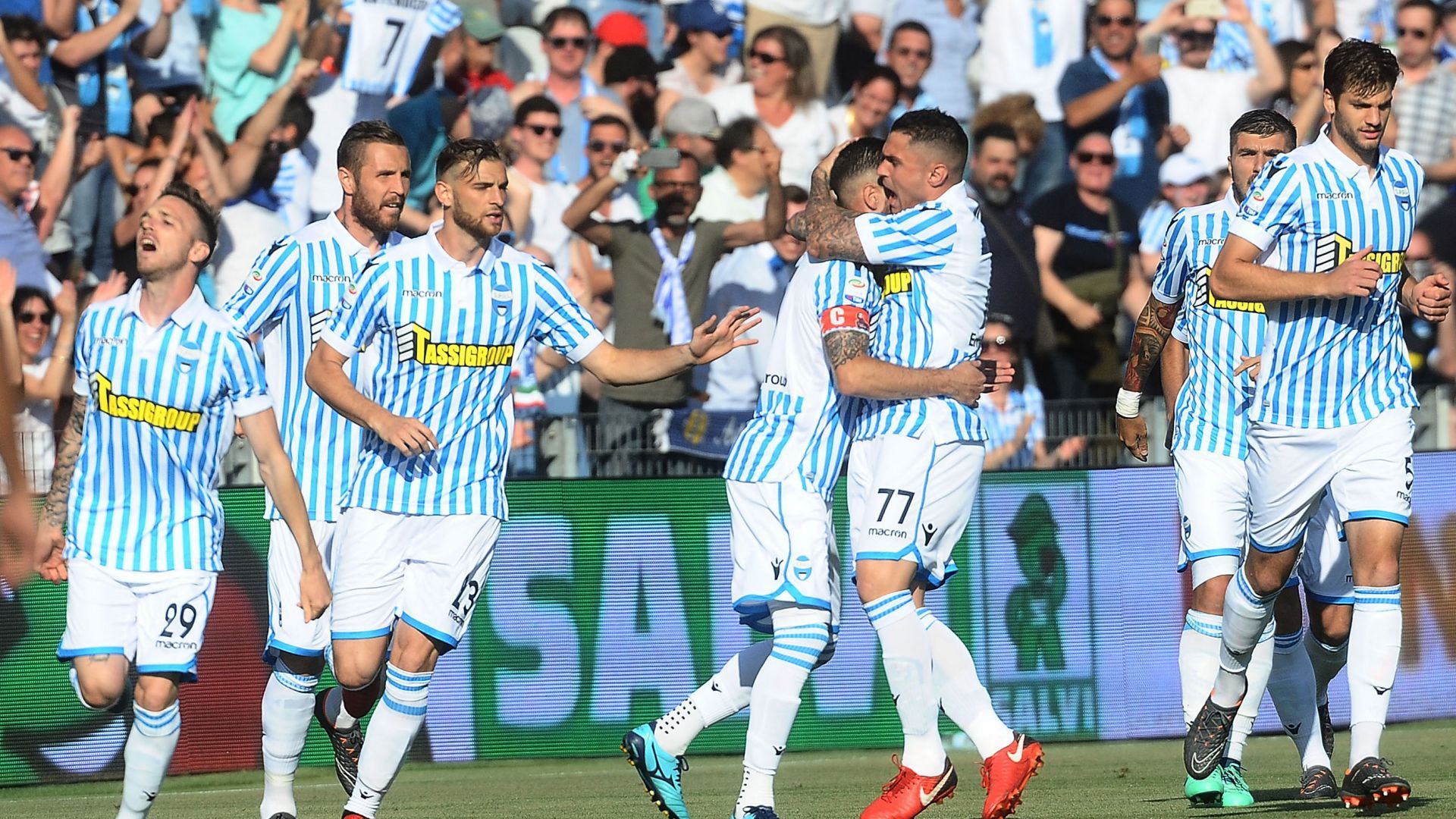 SPAL players celebrating SPAL Sampdoria Serie A