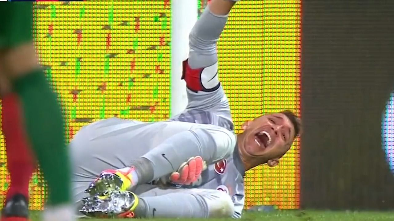 Muslera sofre fratura