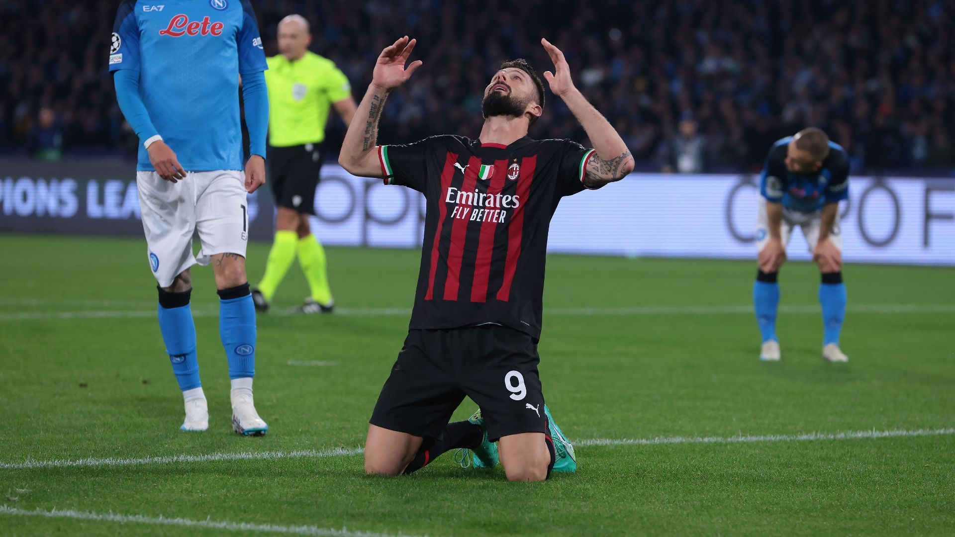 Giroud Napoli Milan Champions League