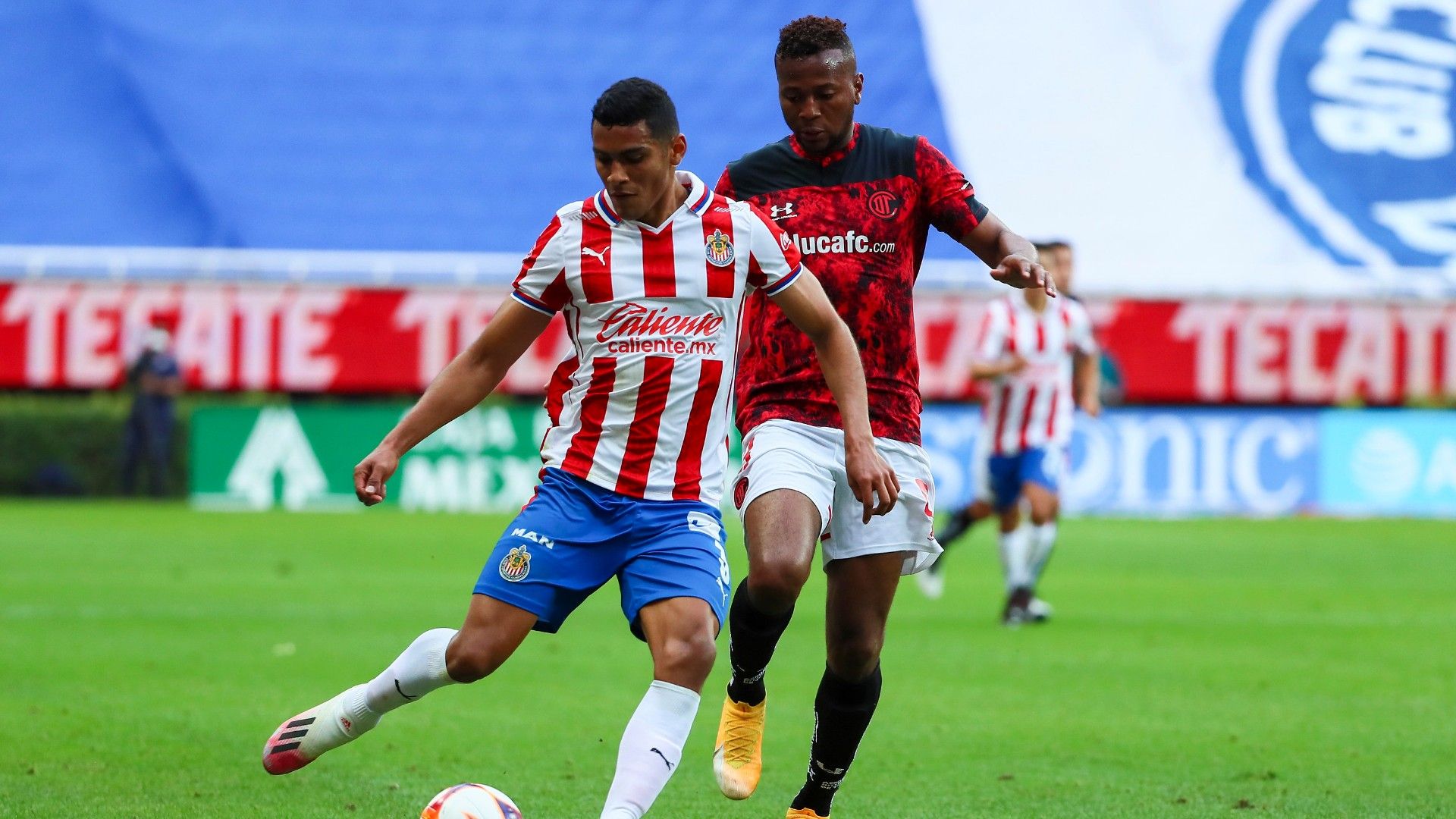Gilberto Sepúlveda Michael Estrada Chivas vs Toluca Guardianes 2021