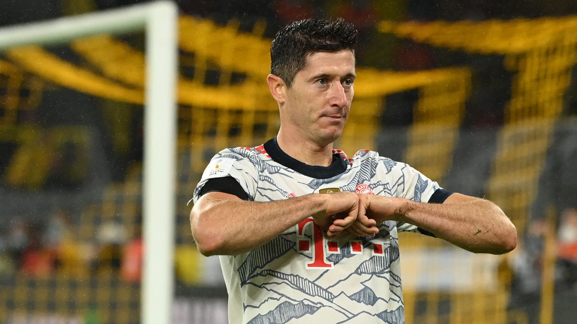 ROBERT LEWANDOWSKI BAYERN MÜNCHEN SUPERCUP 17082021