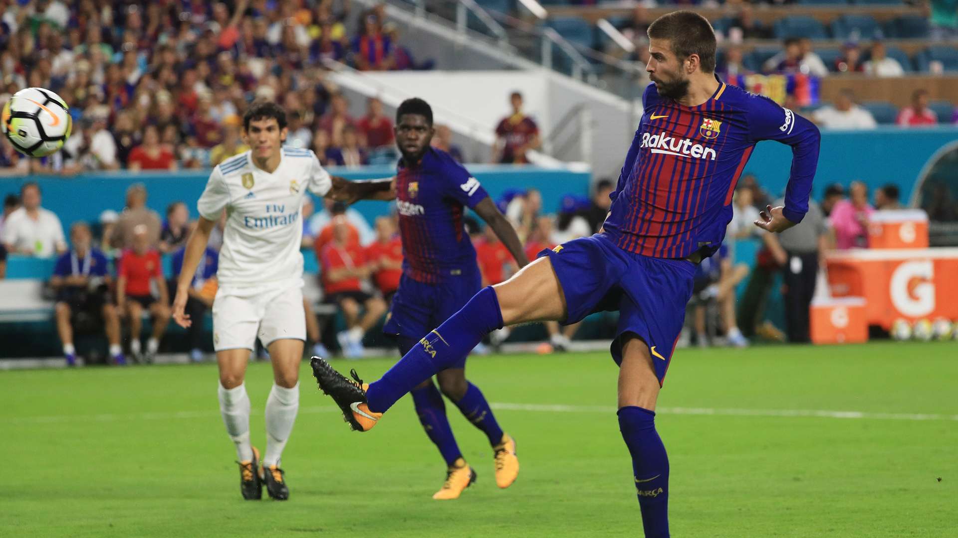 Gerard Pique, Barcelona - Real Madrid, ICC, 31072017