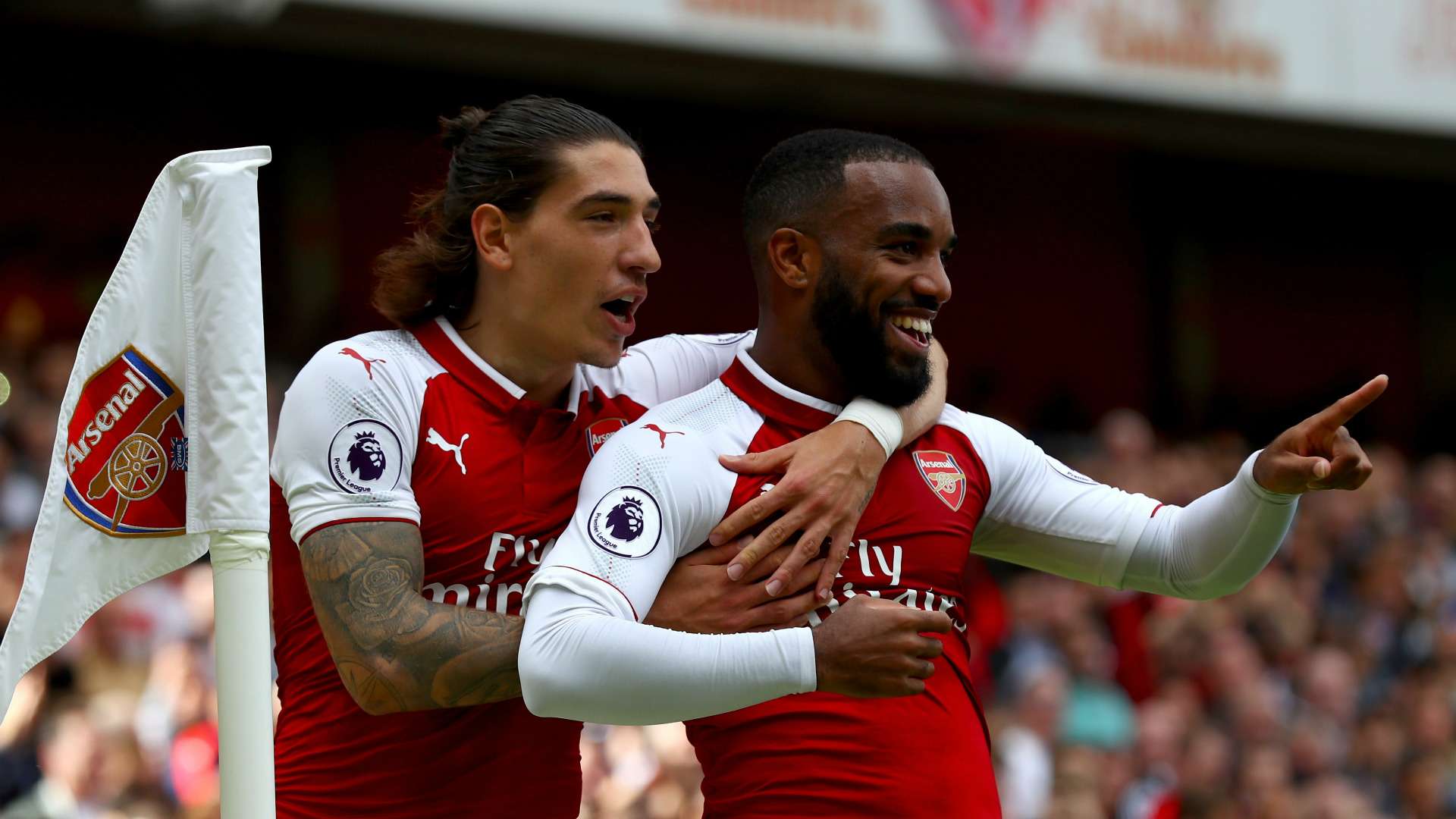 Hector Bellerin Alexandre Lacazette Arsenal 09092017