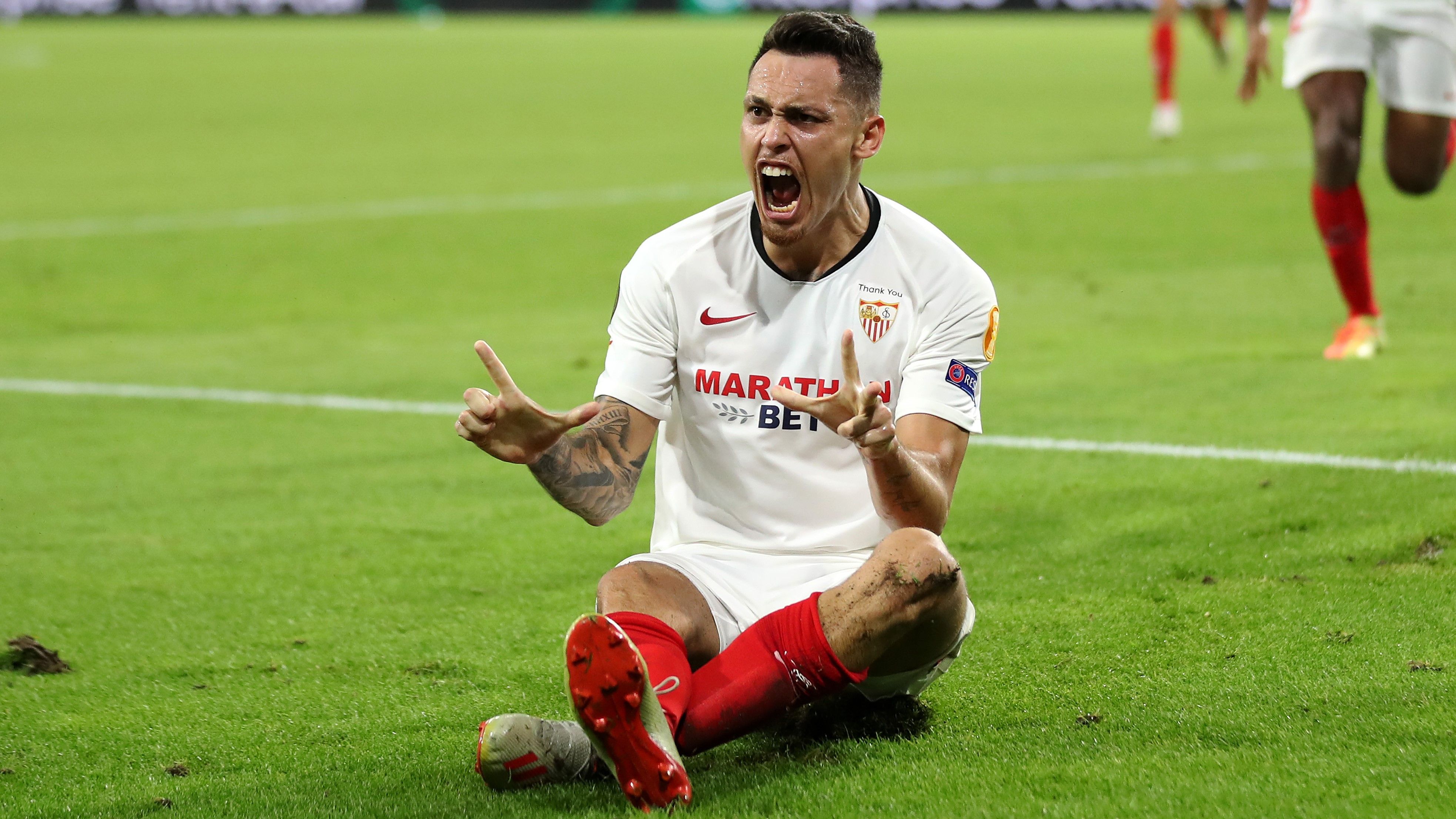 Lucas Ocampos Wolves Sevilla Europa League 2020