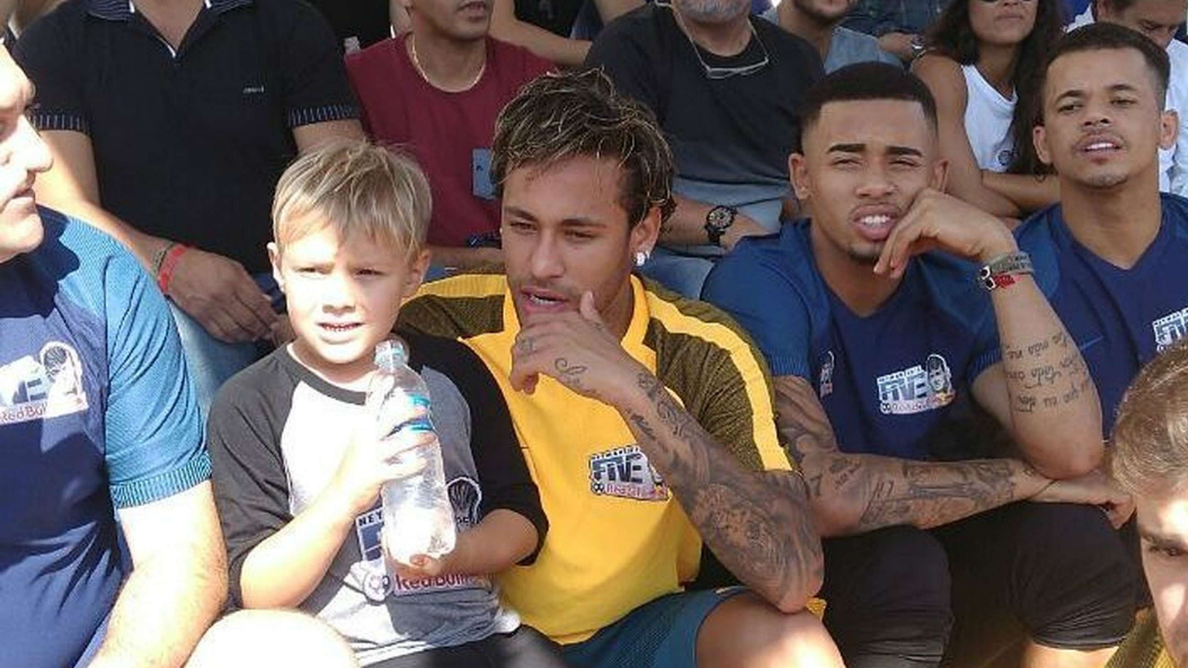 Neymar e Gabriel Jesus - Neymar Jr's Five - 8/07/2017