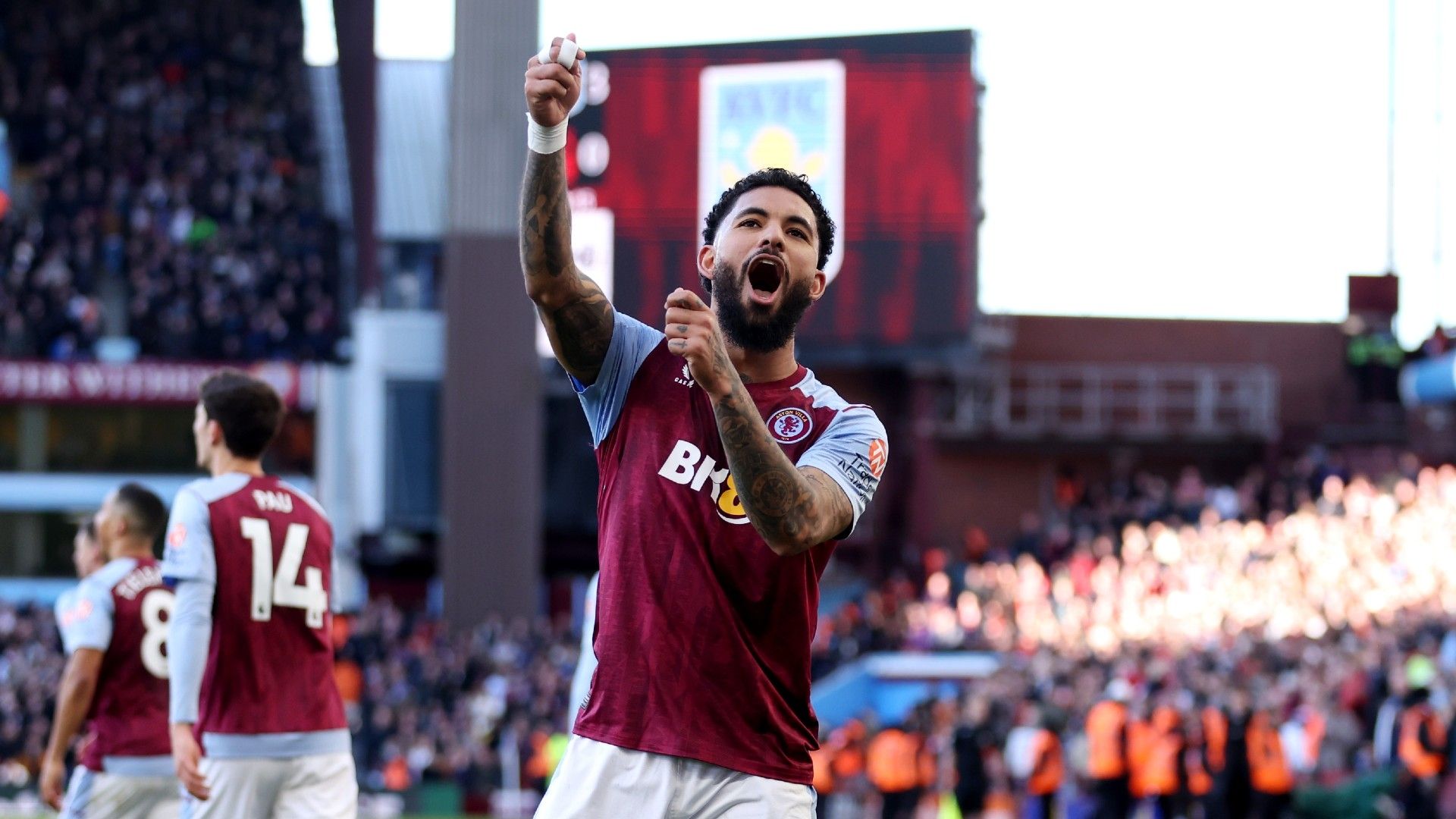 Douglas Luiz Aston Villa