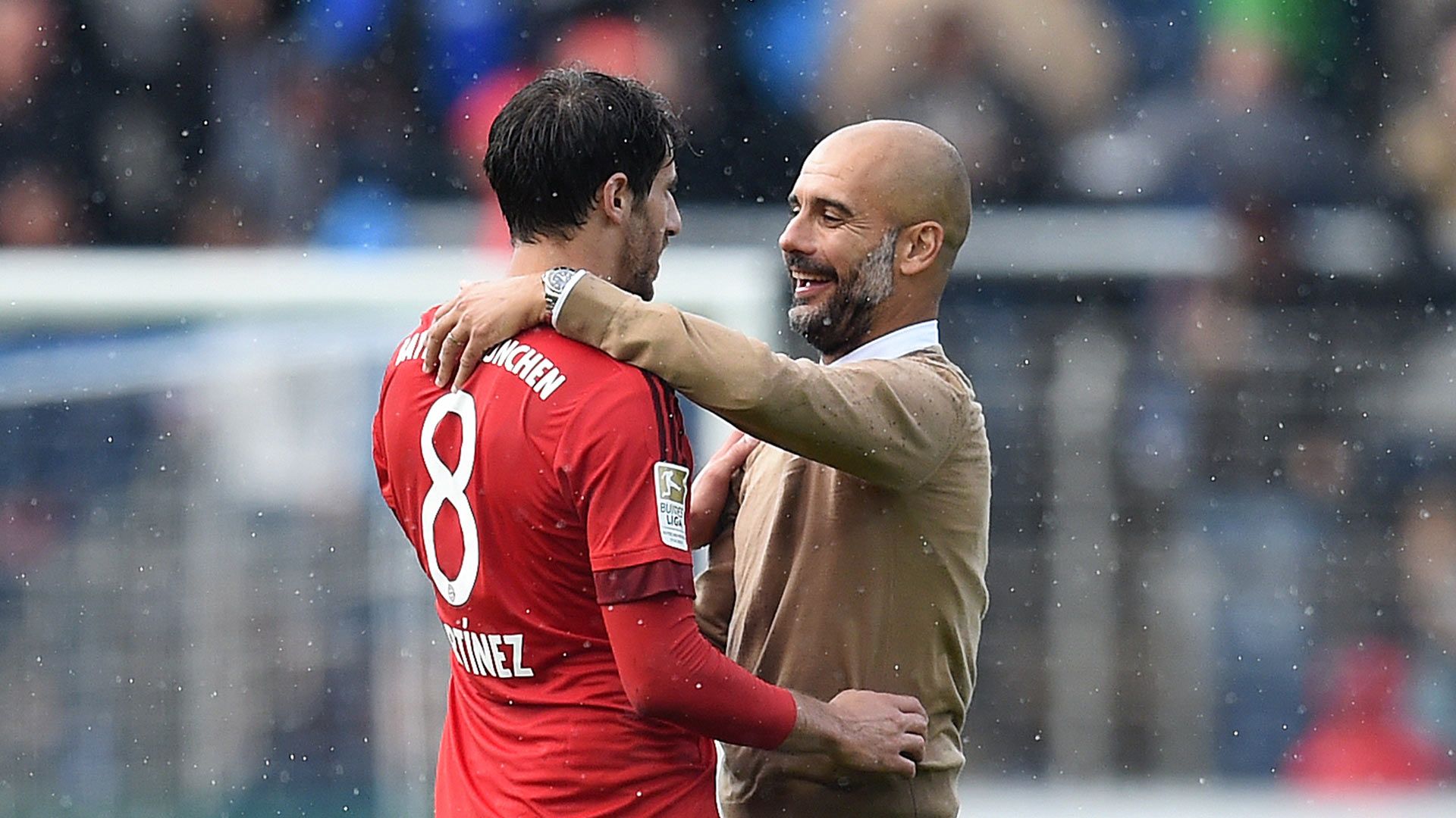 Javi Martinez Pep Guardiola FC Bayern München