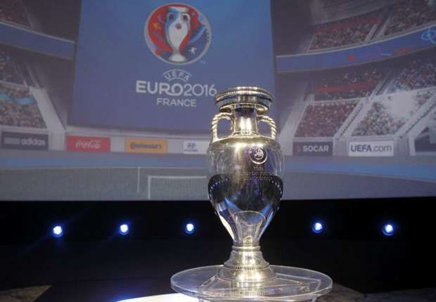 EURO 2016 Trophy
