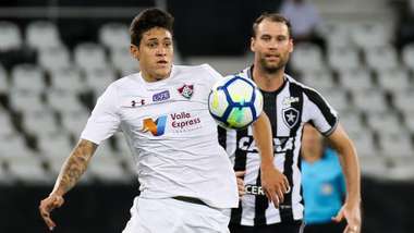 Pedro Joel Carli Botafogo Fluminense Brasileirao Serie A 14052018