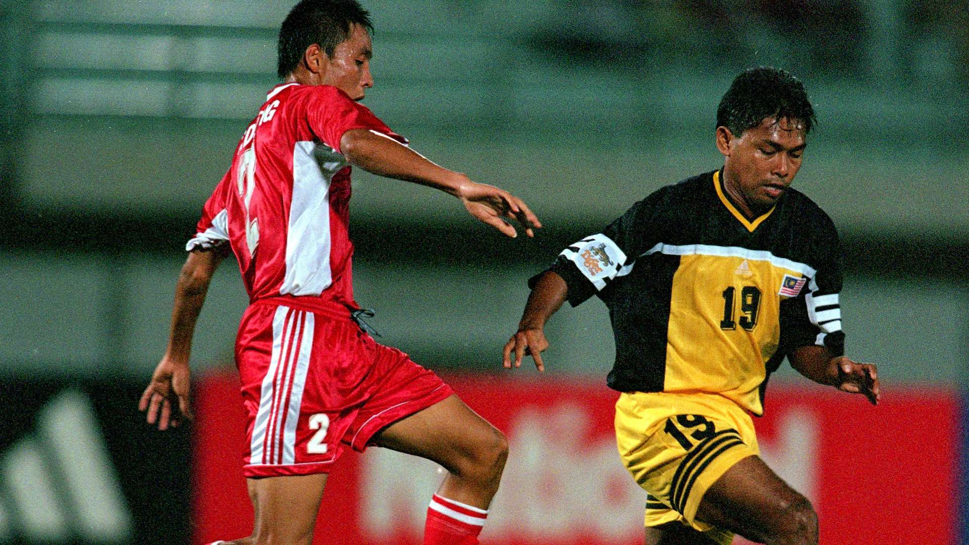 Azman Adnan, Malaysia, Tiger Cup 2000