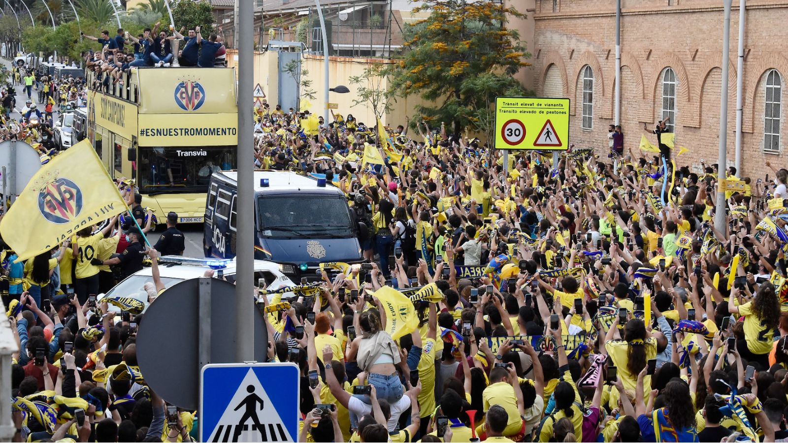 Villarreal celebra la Europa League