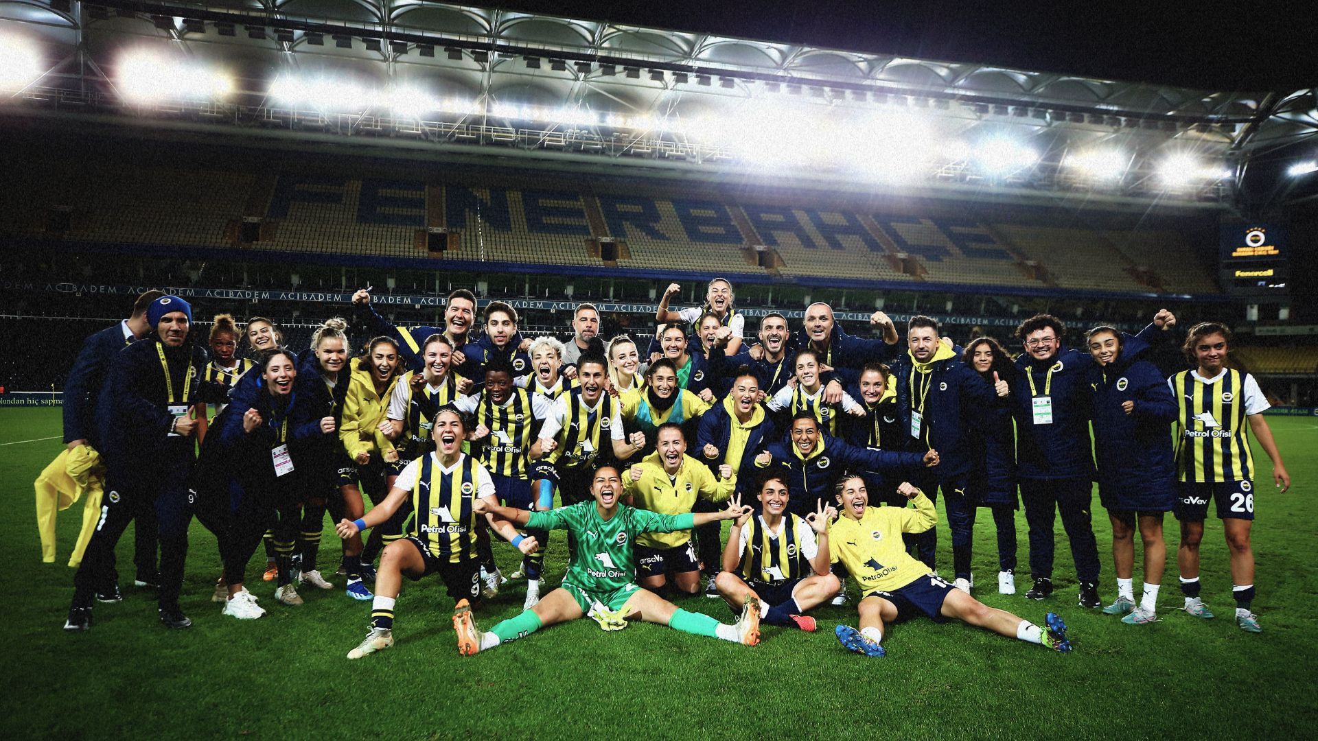 Fenerbahçe Kadın Futbol Takımı