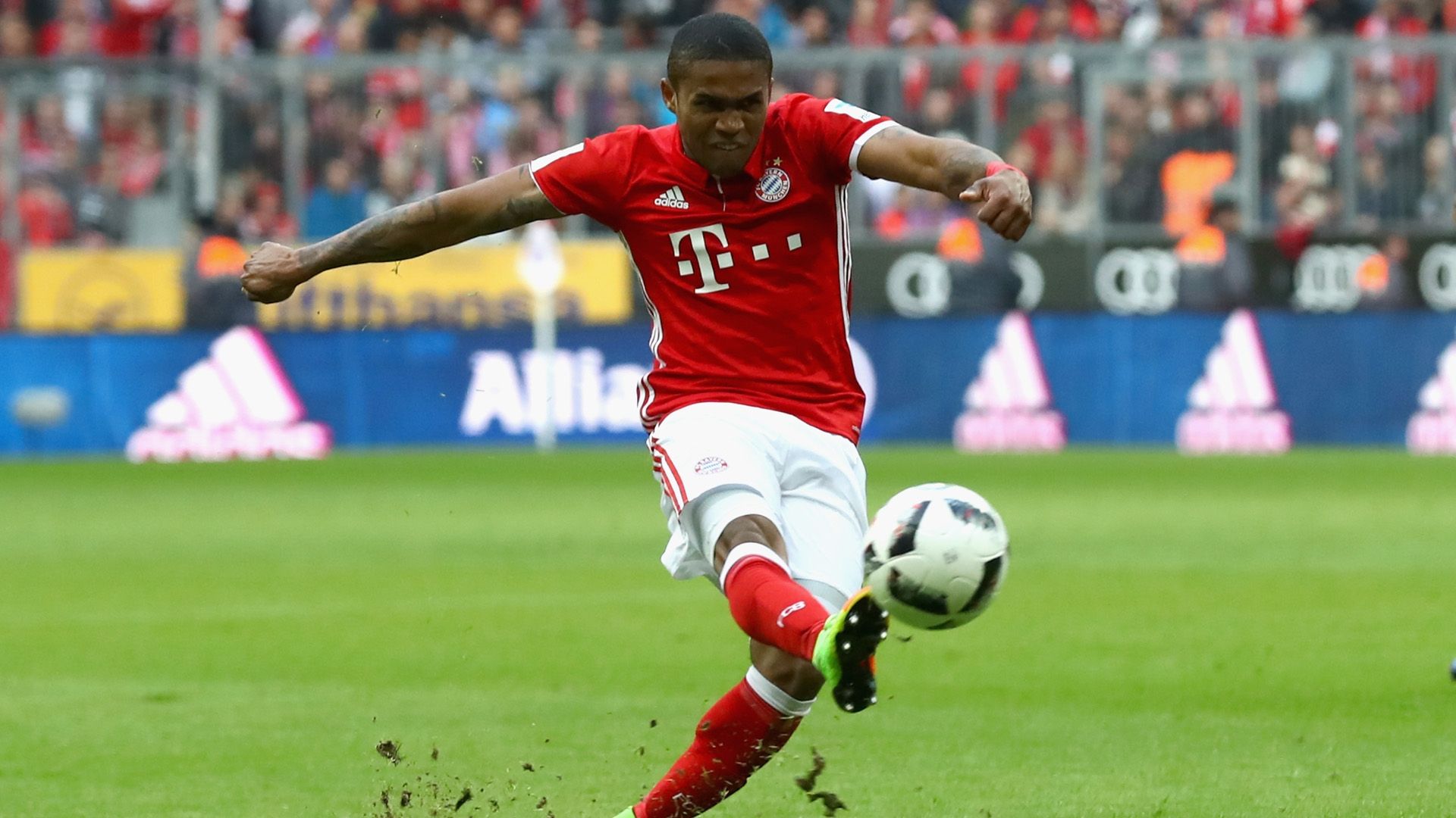 douglas costa bayern münchen bundesliga 031117