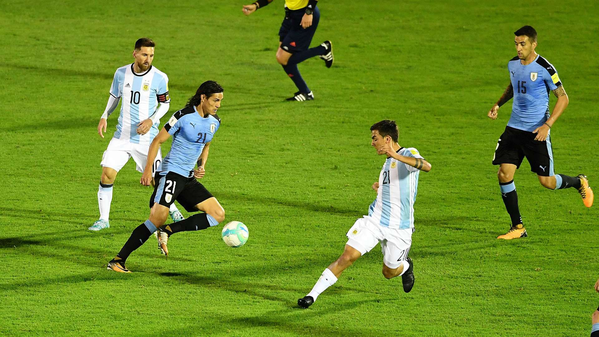 Lionel Messi Paulo Dybala Uruguay Argentina Eliminatorias Sudamericanas Fecha 15 31082017