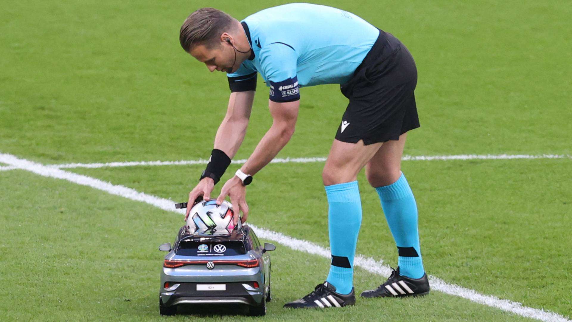 EM 2021 Auto Spielball