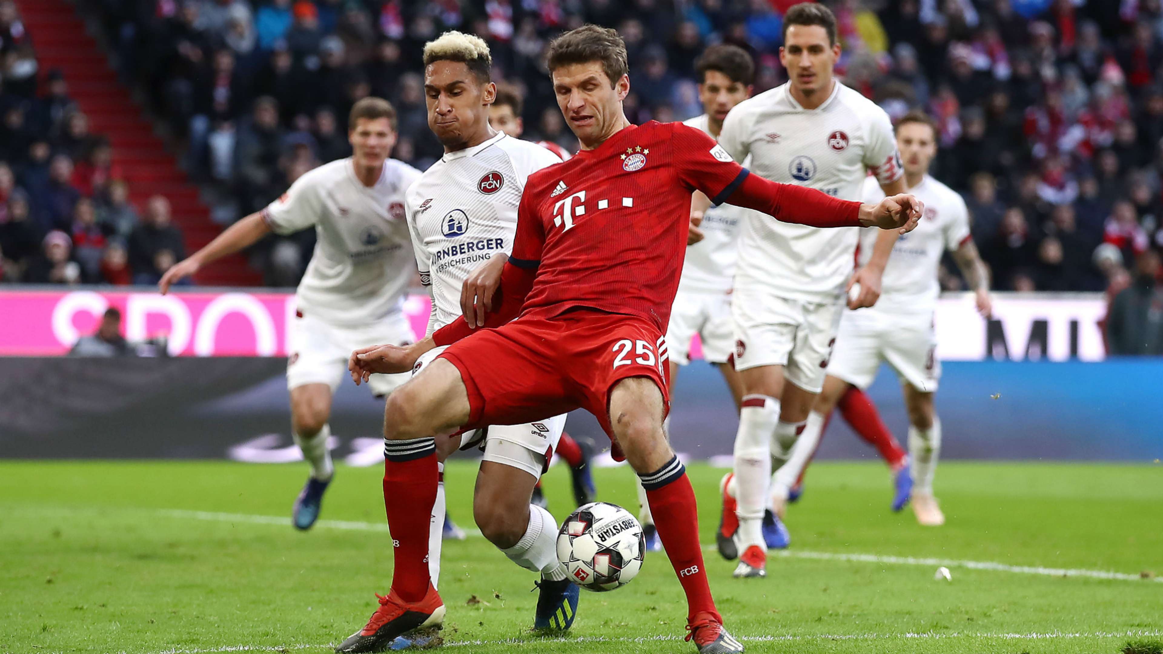 Thomas Muller Kevin Goden Bayern Munchen 1 FC Nurnberg Bundesliga 08122018