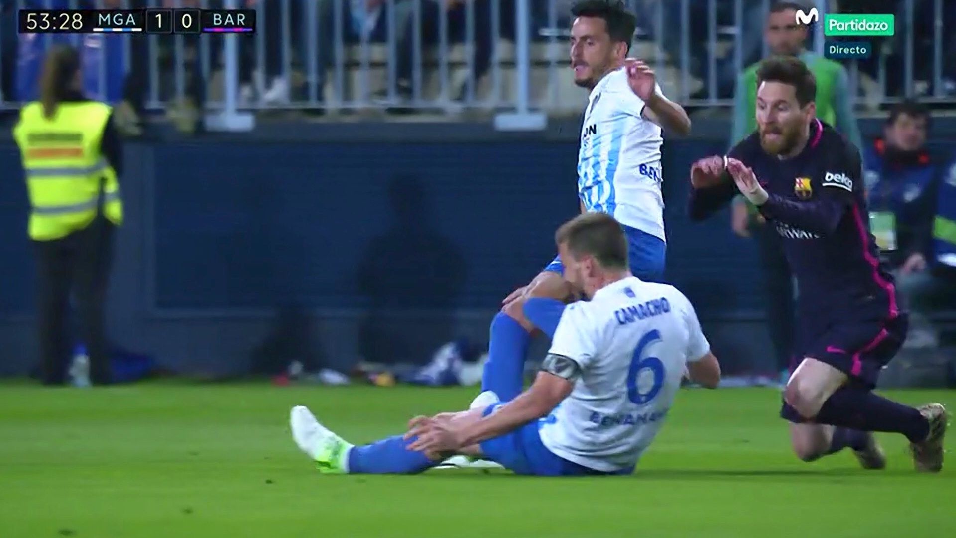 Falta Camacho Messi
