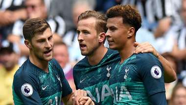 Harry Kane Dele Alli Ben Davies Tottenham 2018-19