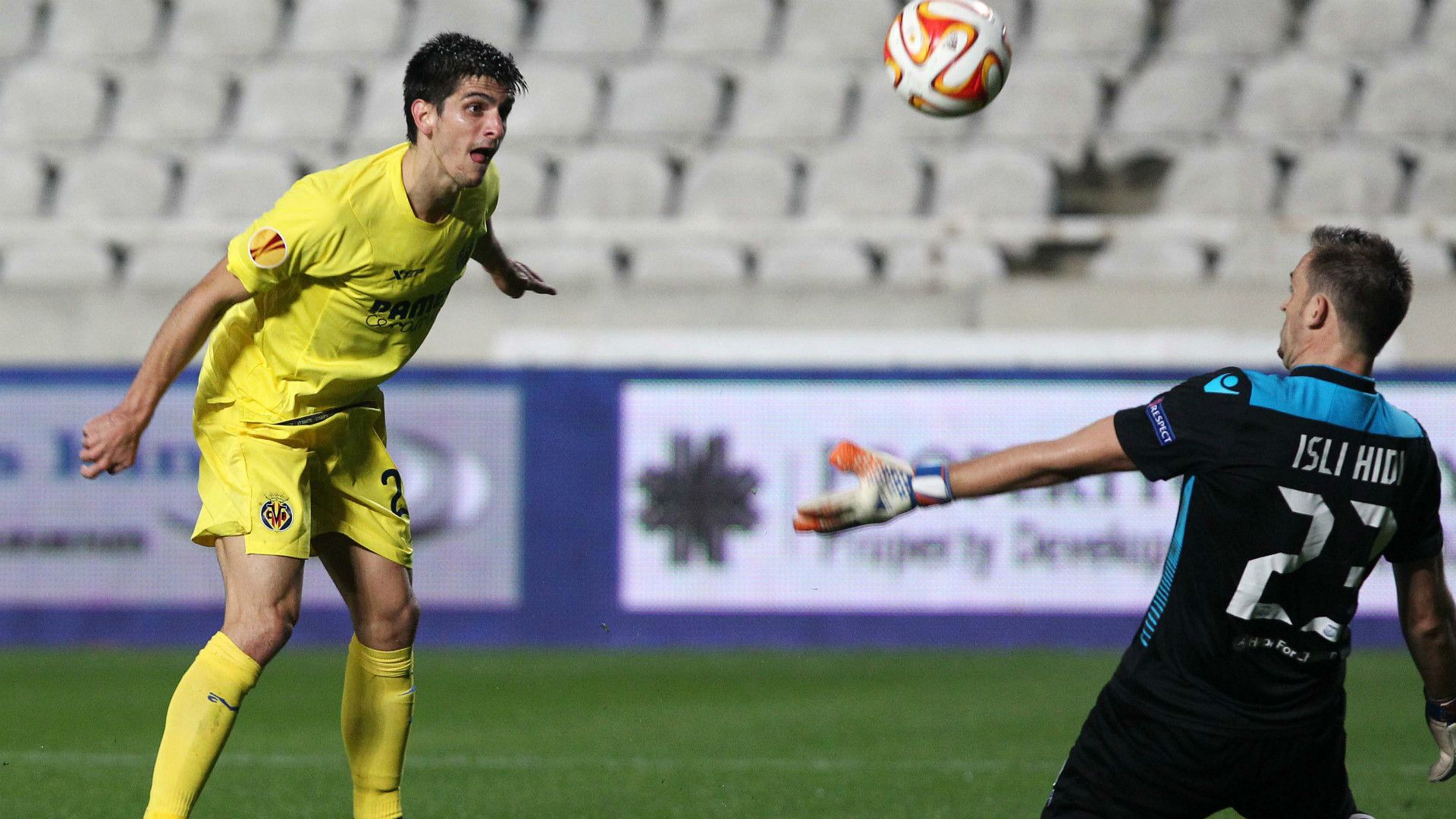 Gerard Moreno Apollon Villarreal UEFA Europa League