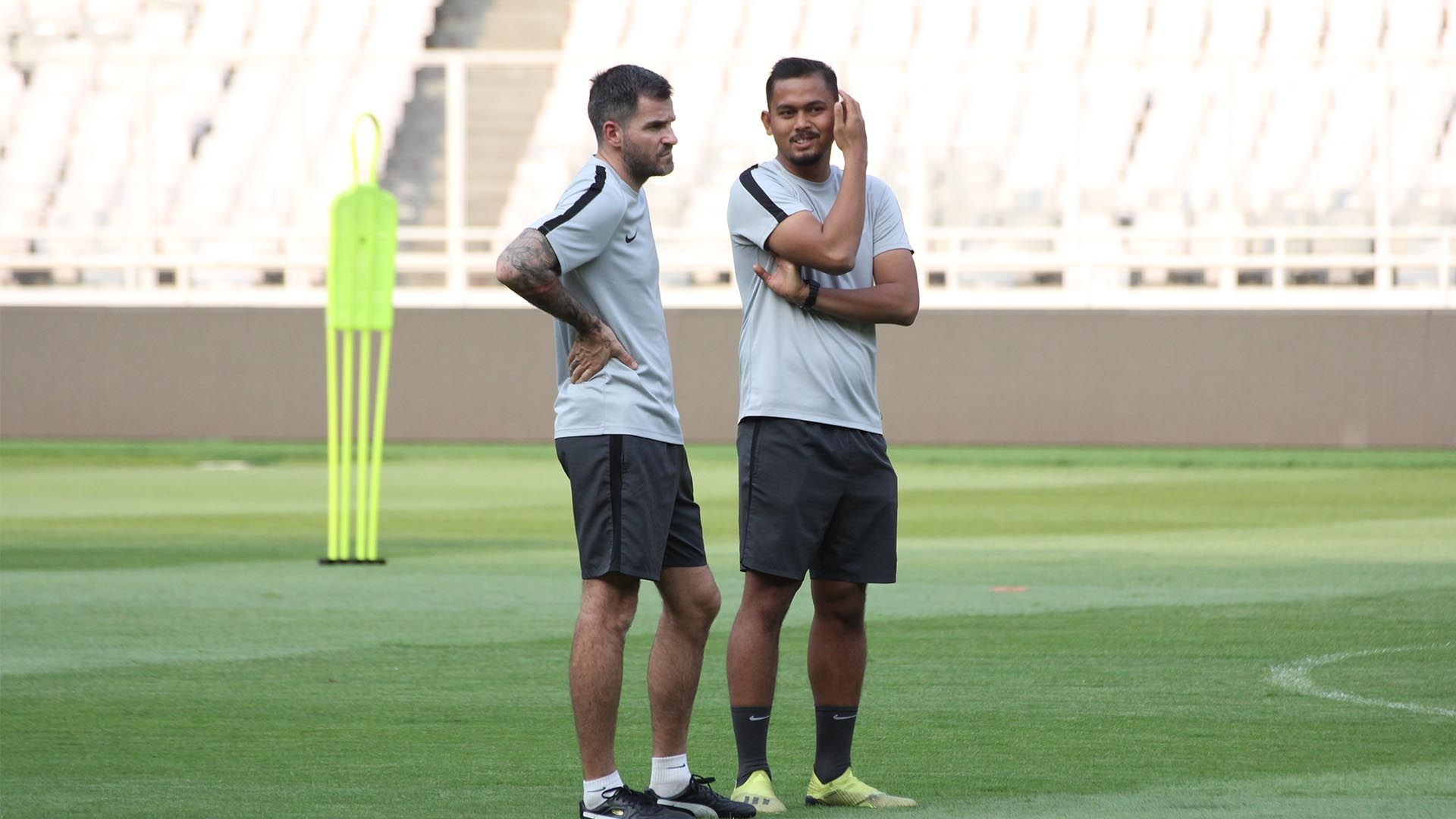 Simon McMenemy - Indonesia