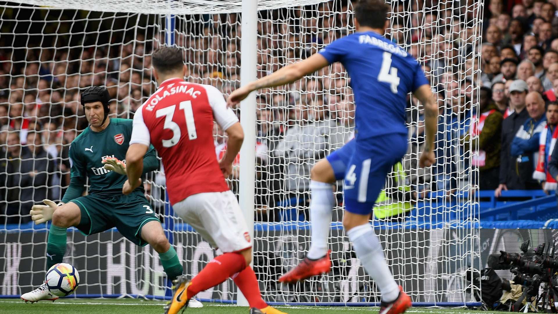 170917 CÉSAR AZPILICUETA SEAD KOLASINAC PETR CECH CHELSEA ARSENAL