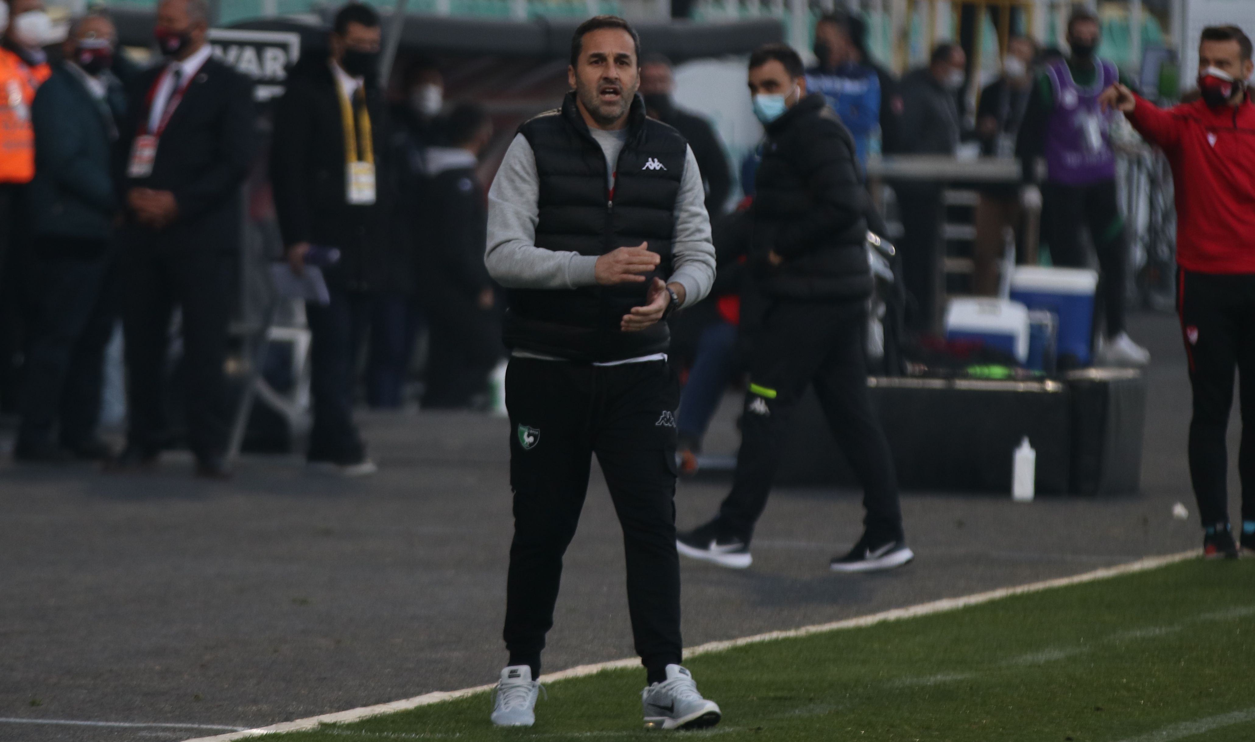 Yalcin Kosukavak Denizlispor Coach vs. Alanyaspor 12/20/20