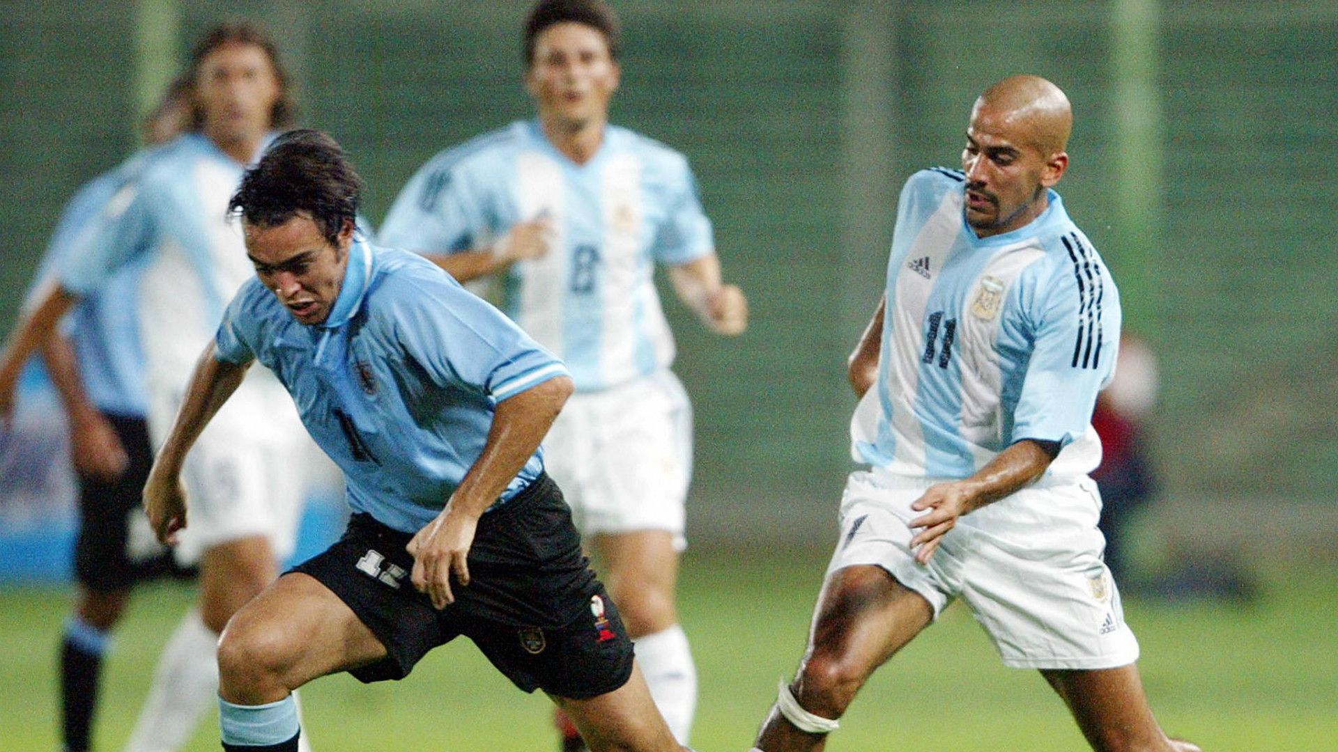 Alvaro Recoba Juan Sebastian Veron Argentina Uruguay Friendly 2003
