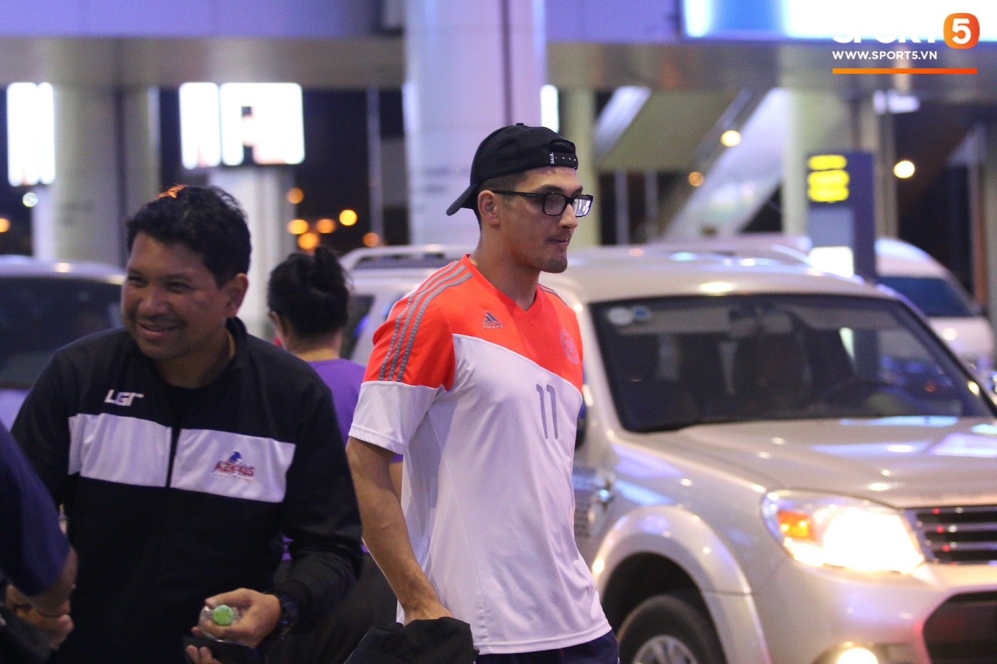 Paul Mulders Philippines mất đồ