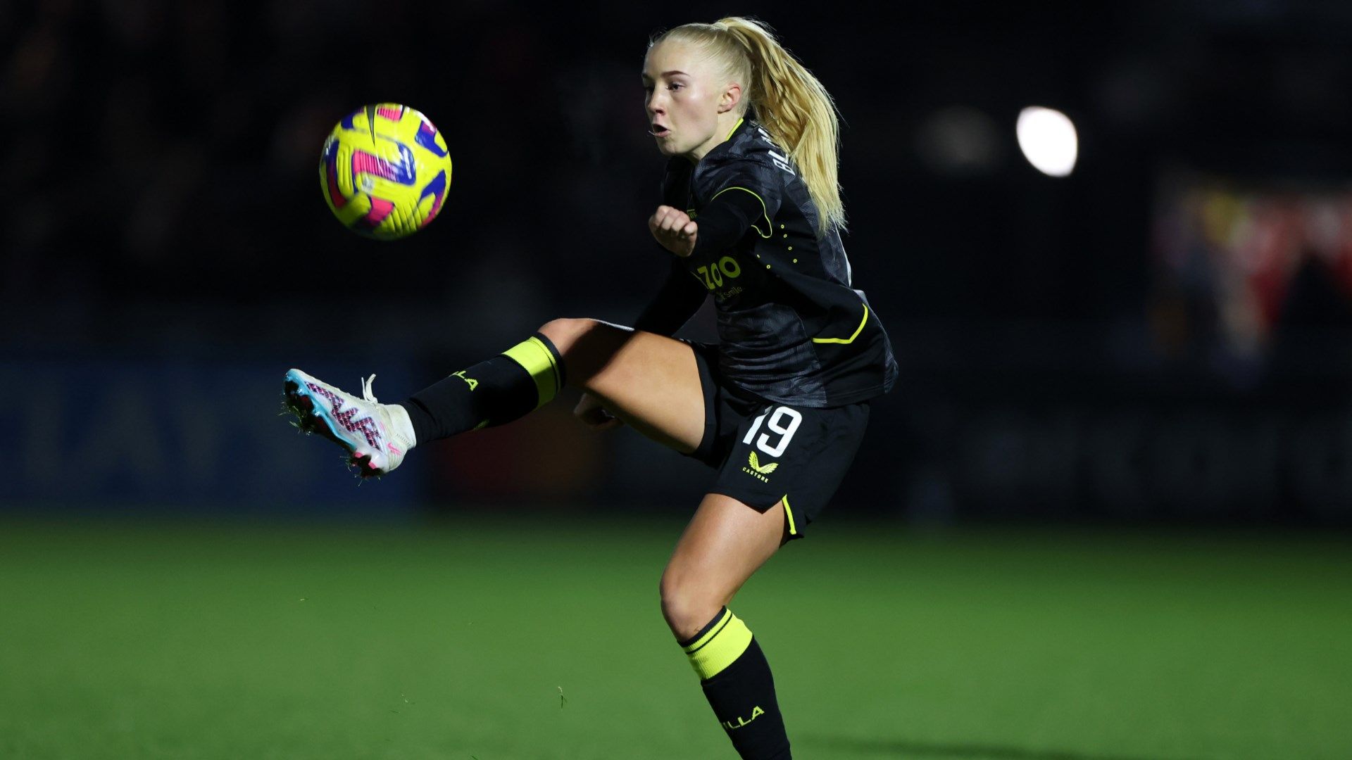 Laura Blindkilde Brown Aston Villa 2023-24