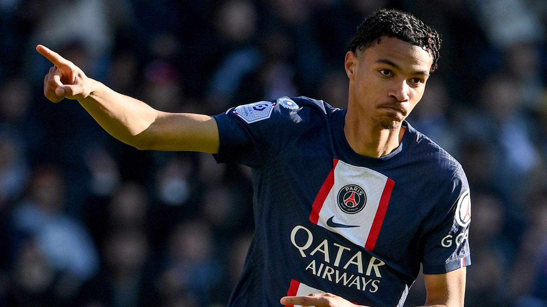 PSG Auxerre premier but Ekitike