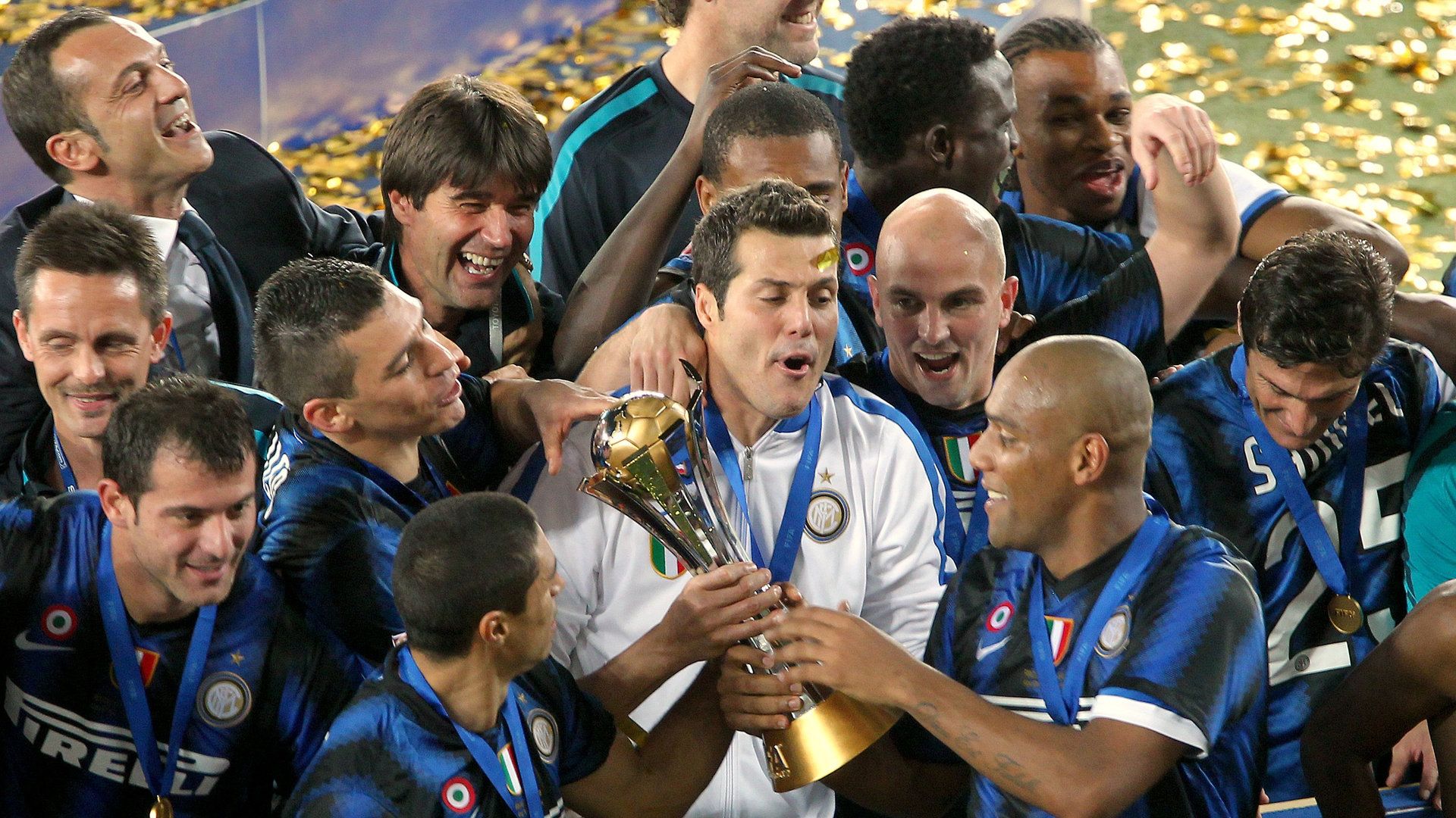 Rafa Gallery 21 Inter Club World Cup 2010