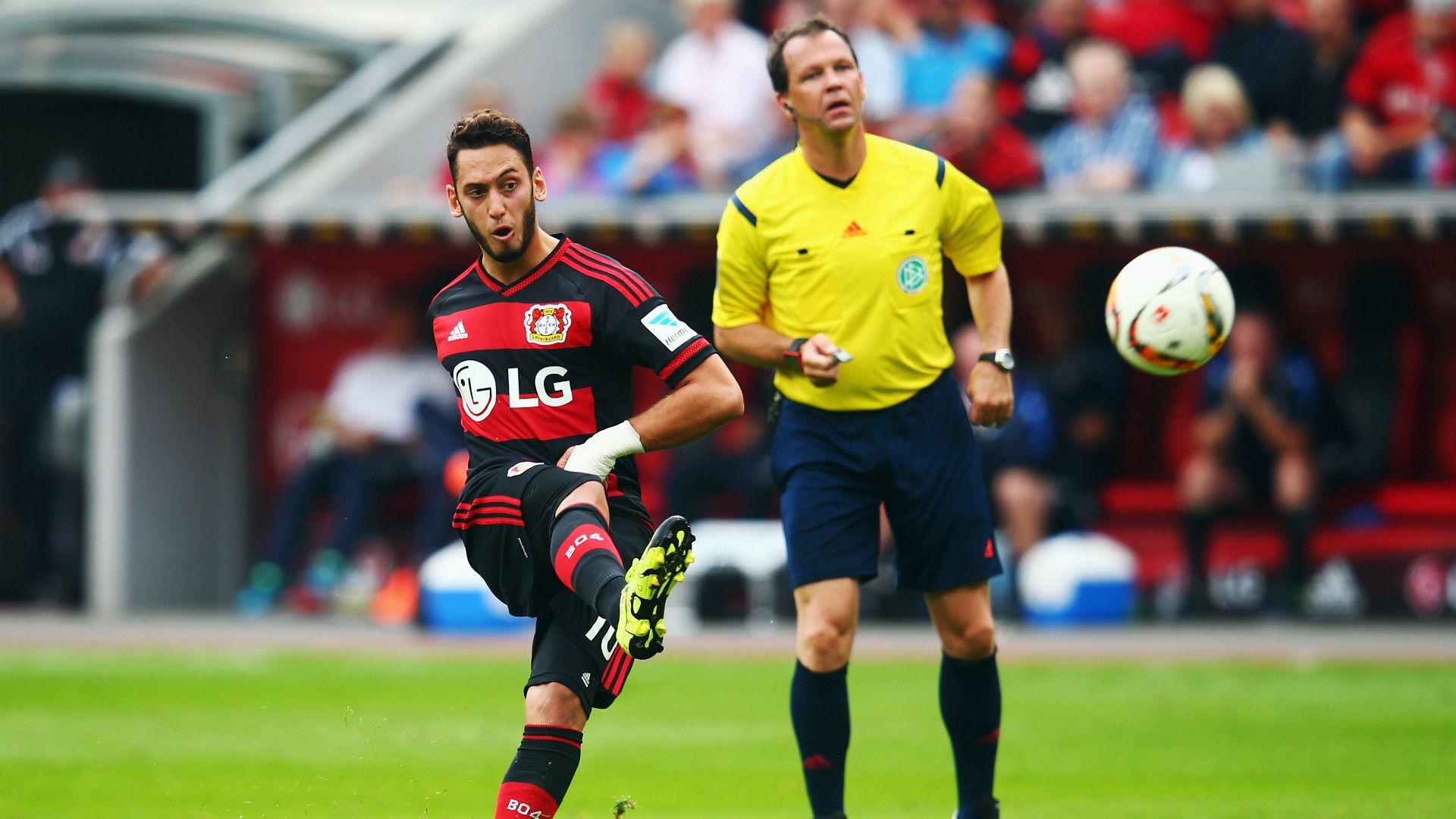 Hakan Calhanoglu
