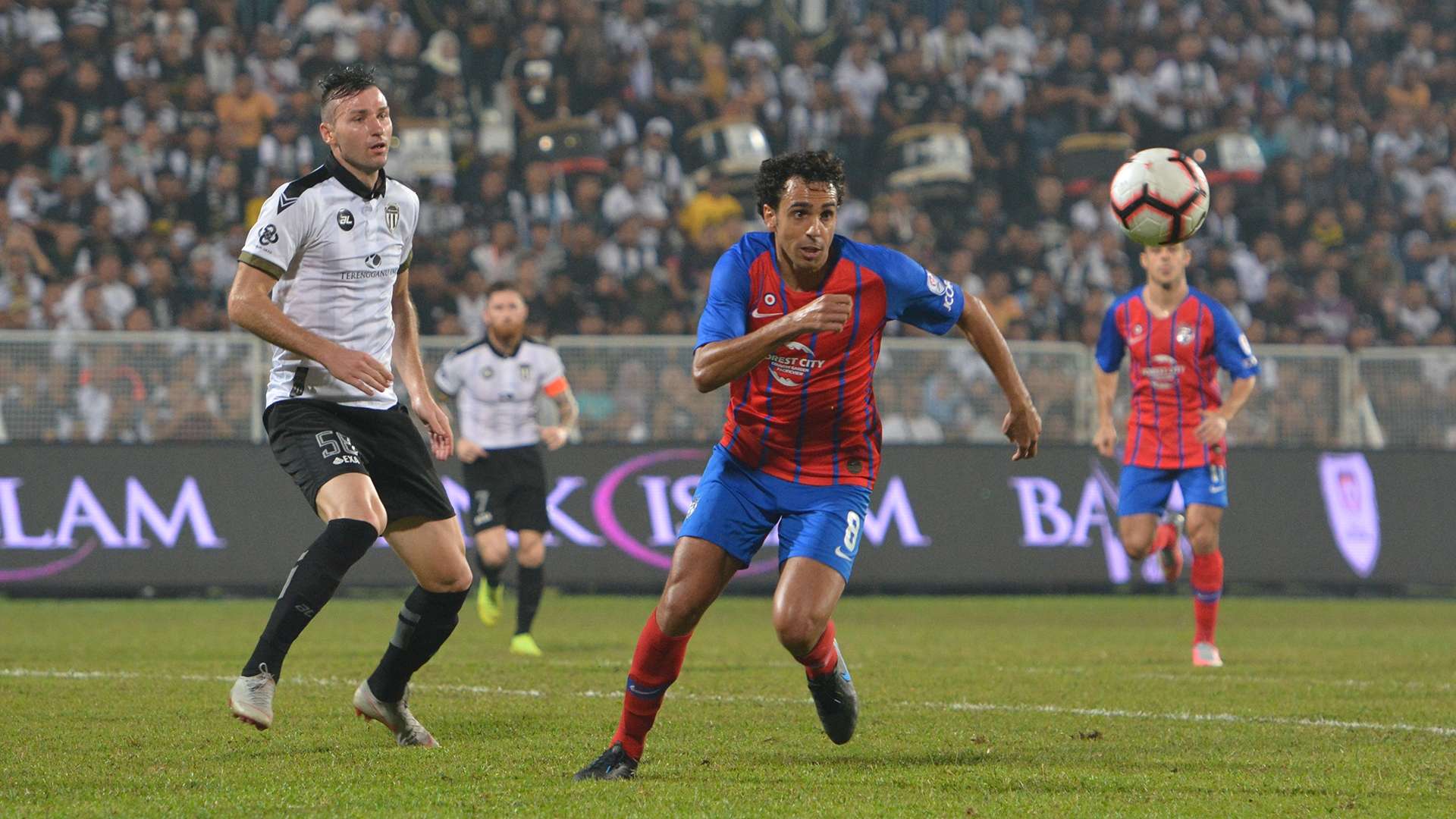 Diogo Luis Santo, Serhii Andrieiev, Terengganu FC v Johor Darul Ta'zim, Malaysia Cup, 21 Sep 2019