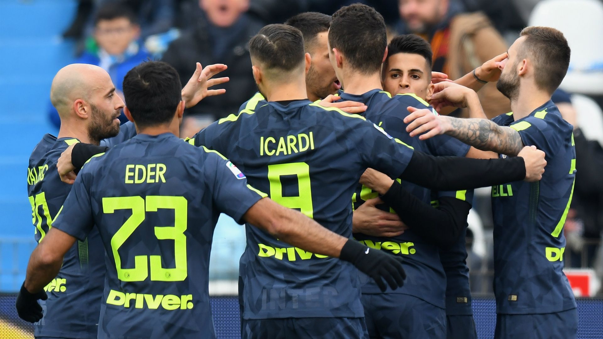 Inter celebrating SPAL Inter Serie A