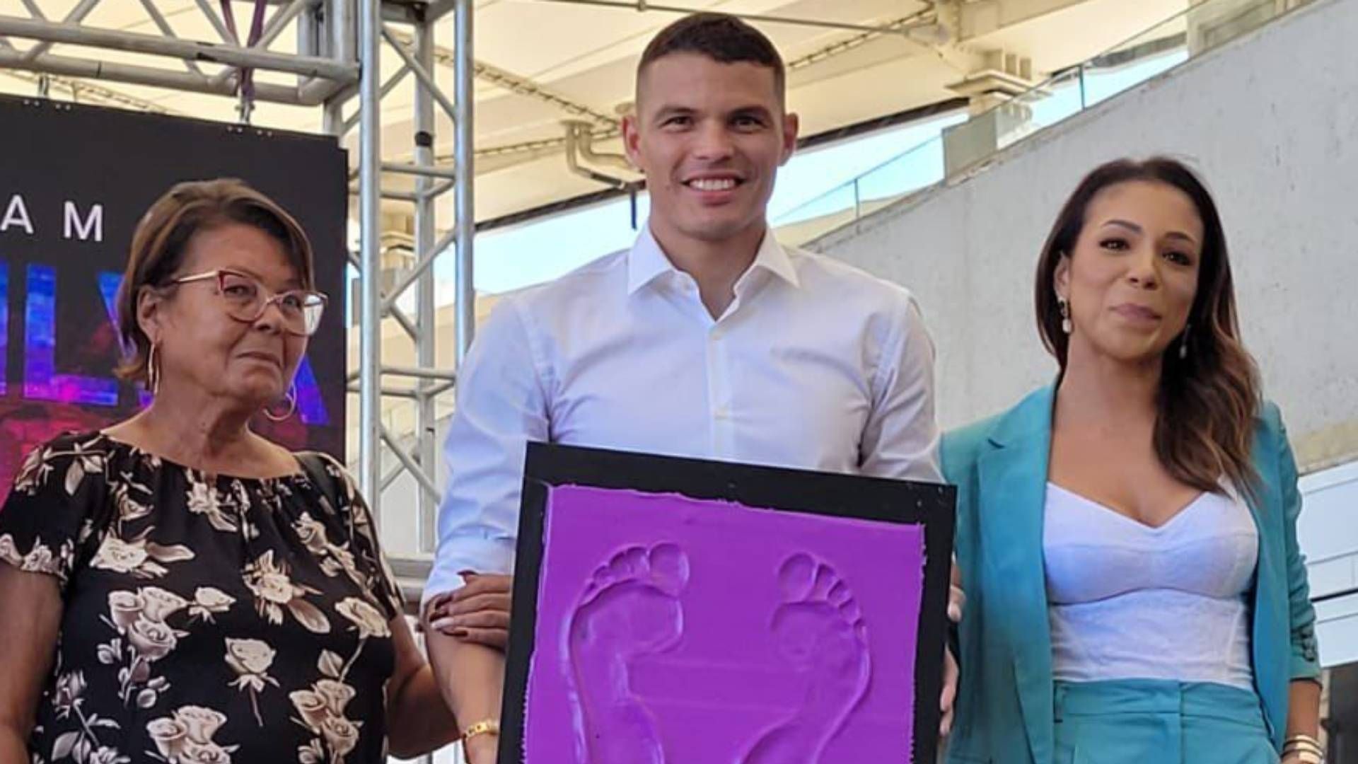 Thiago Silva na Calçada da Fama do Maracanã