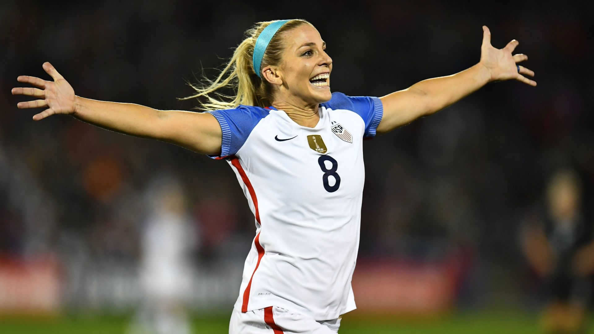 Julie Ertz USWNT