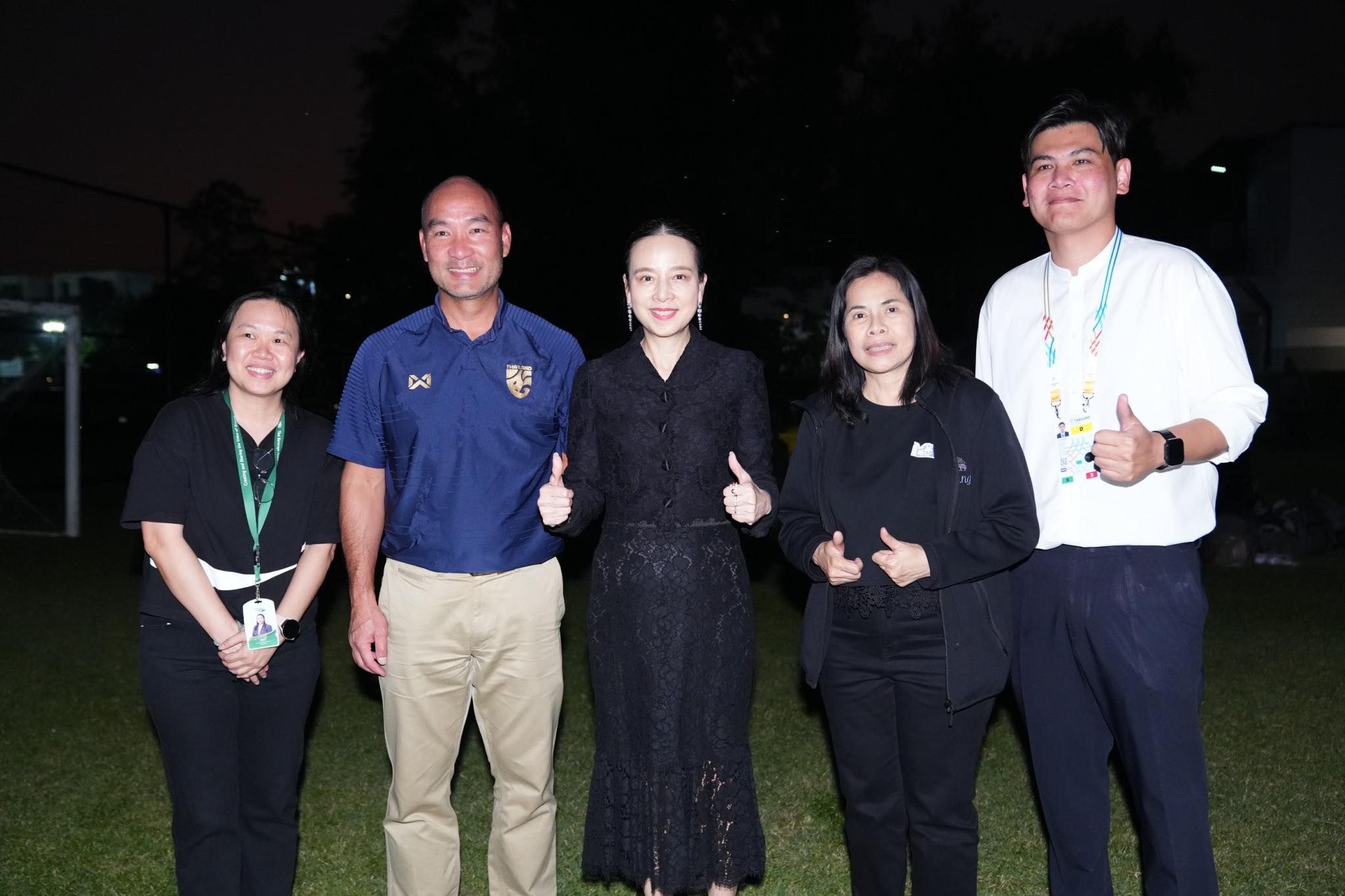 นวลพรรณ ล่ำซำ