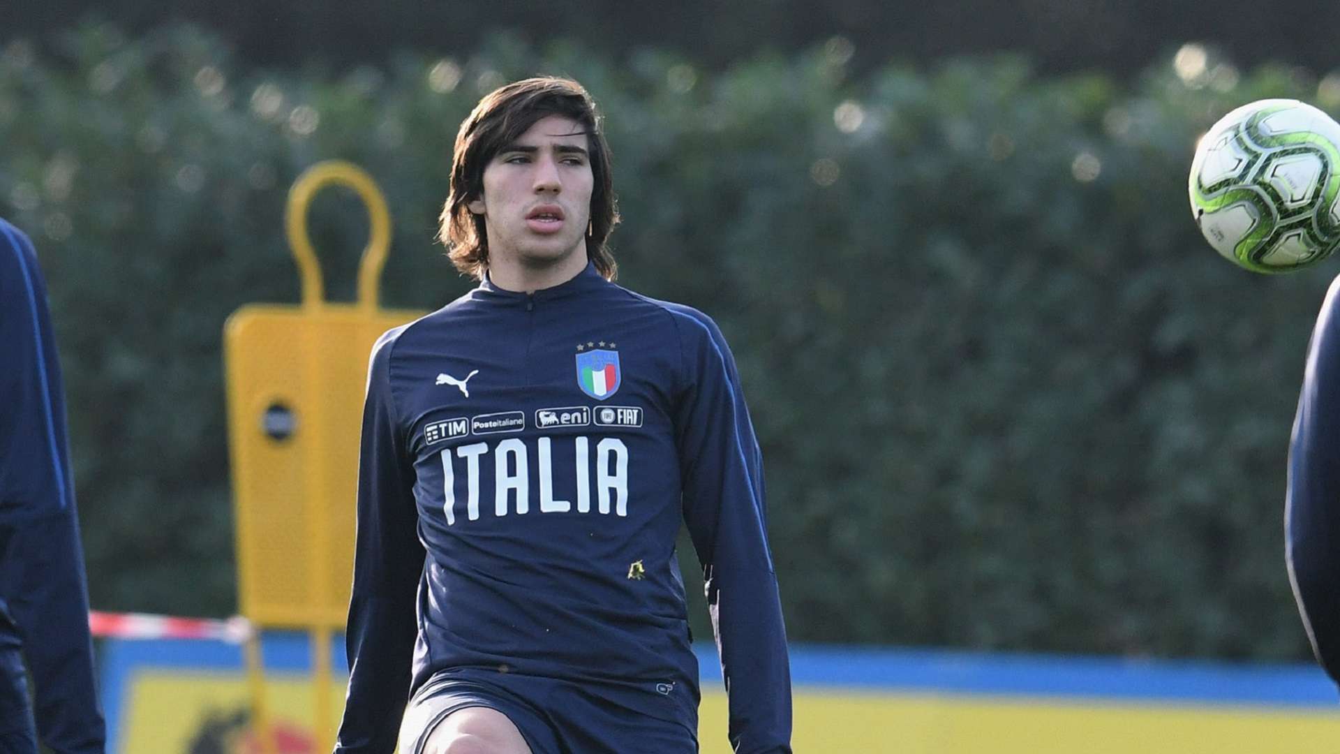 2018-11-17 Sandro Tonali Italy